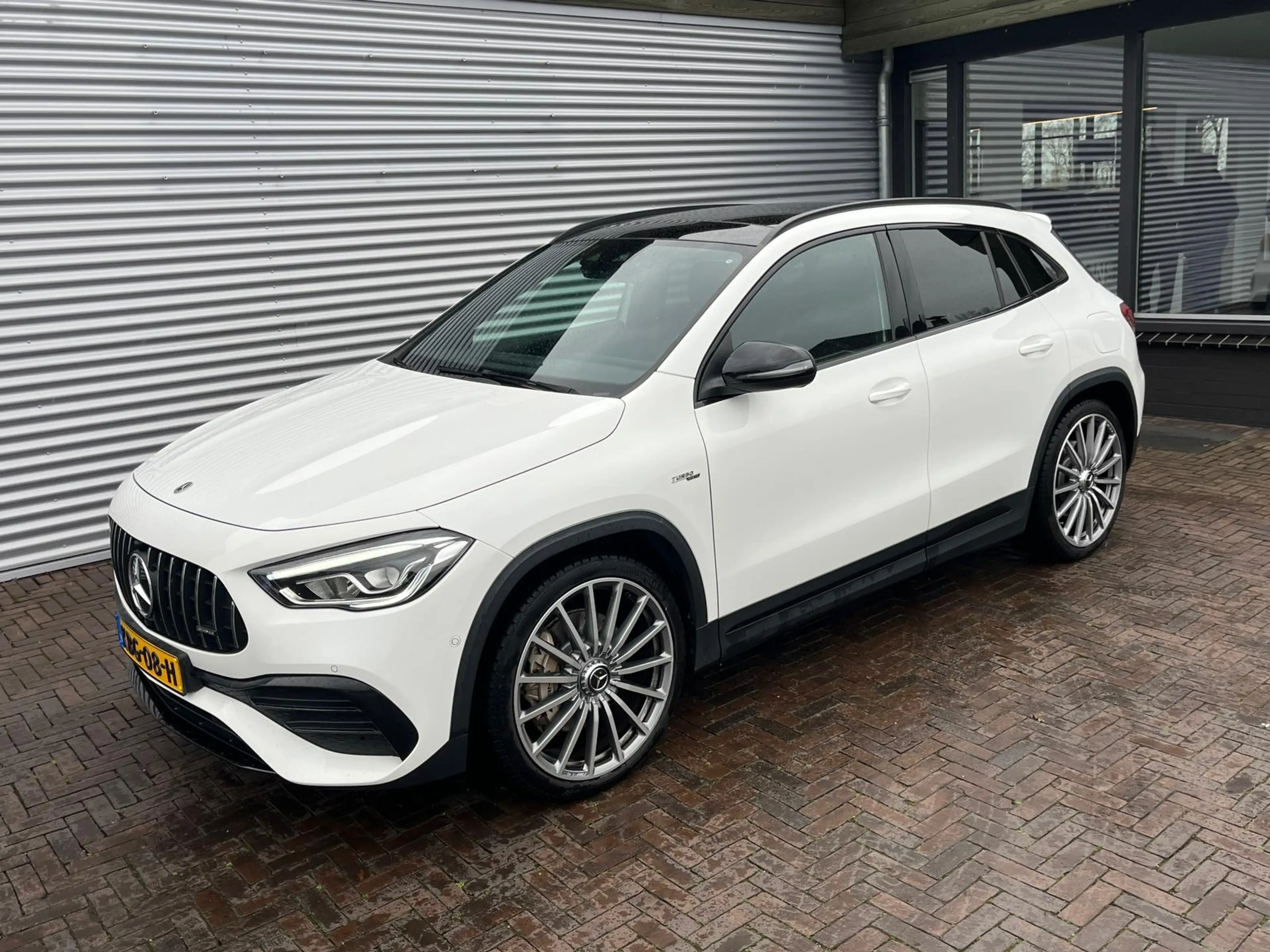 Mercedes-Benz GLA 35 AMG 4MATIC panorama night trekhaak vol vol — photo 4