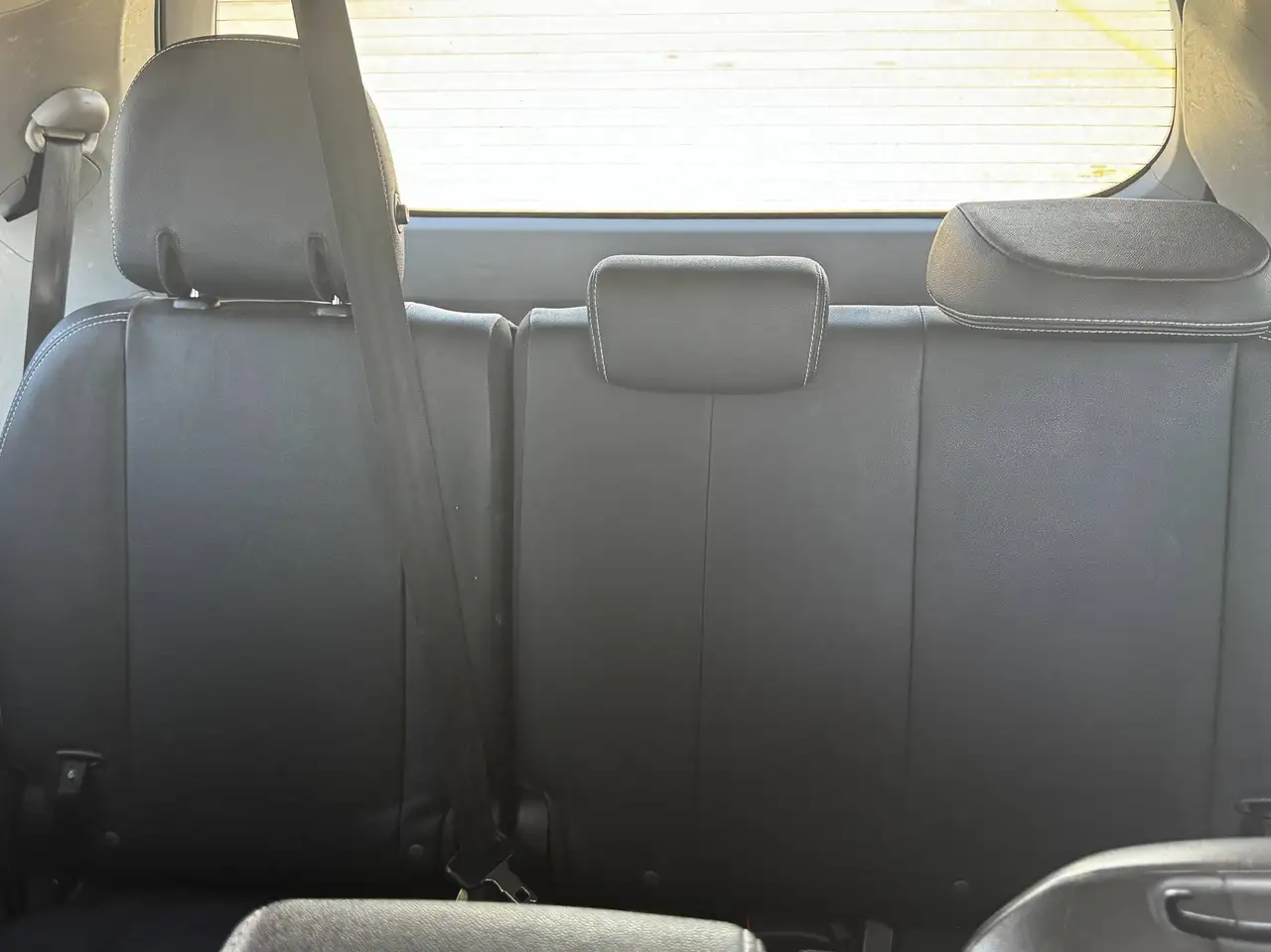 Toyota Sienna photo Toyota Sienna