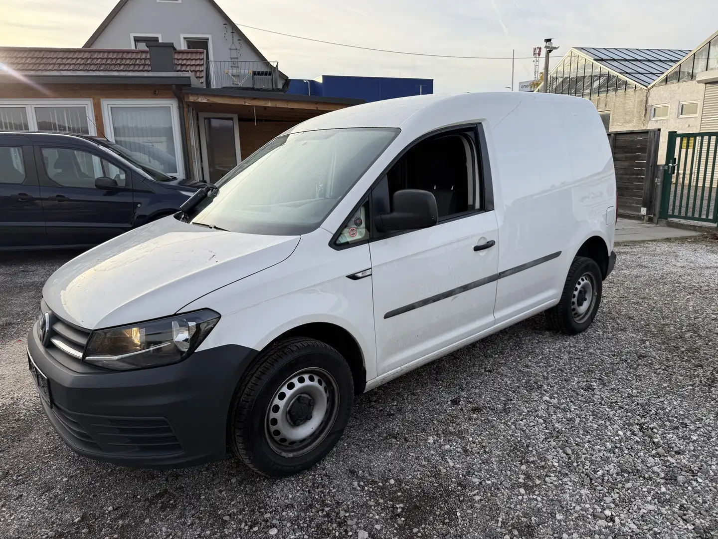Volkswagen Caddy VW Caddy Kastenwagen TDI 4MOTION Weiß - 2