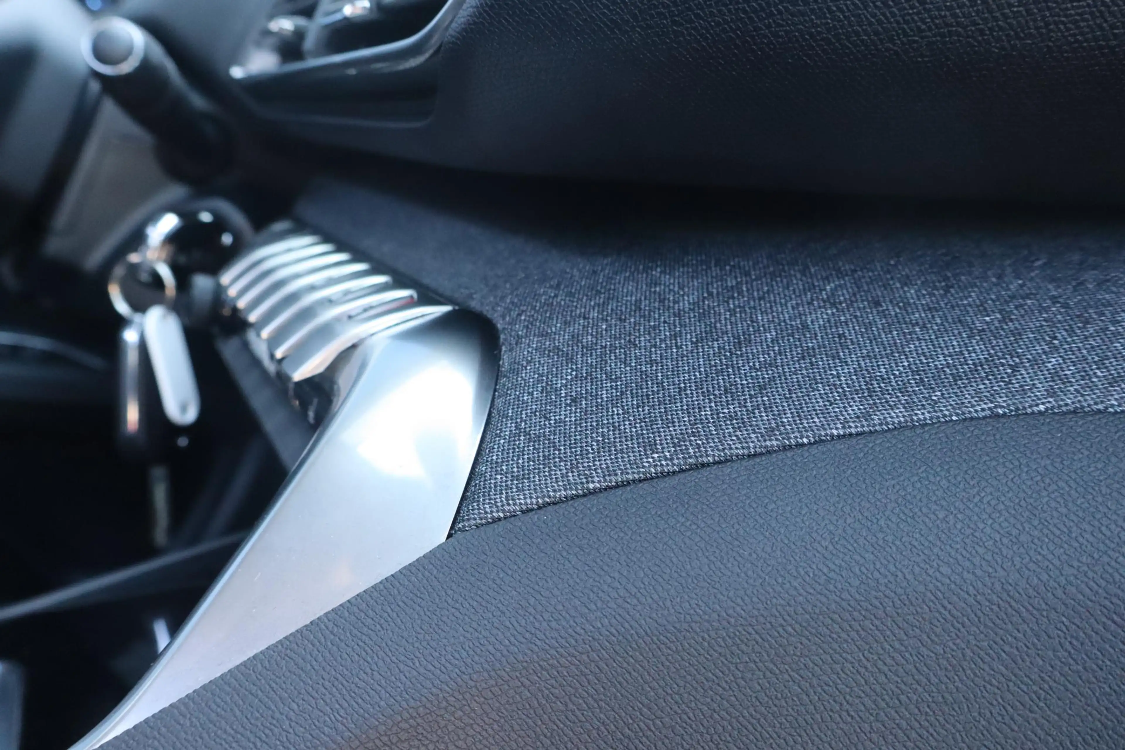 Peugeot 5008 1.2 PureTech Allure | 7 Persoons | Elektrisch glaz — photo 14