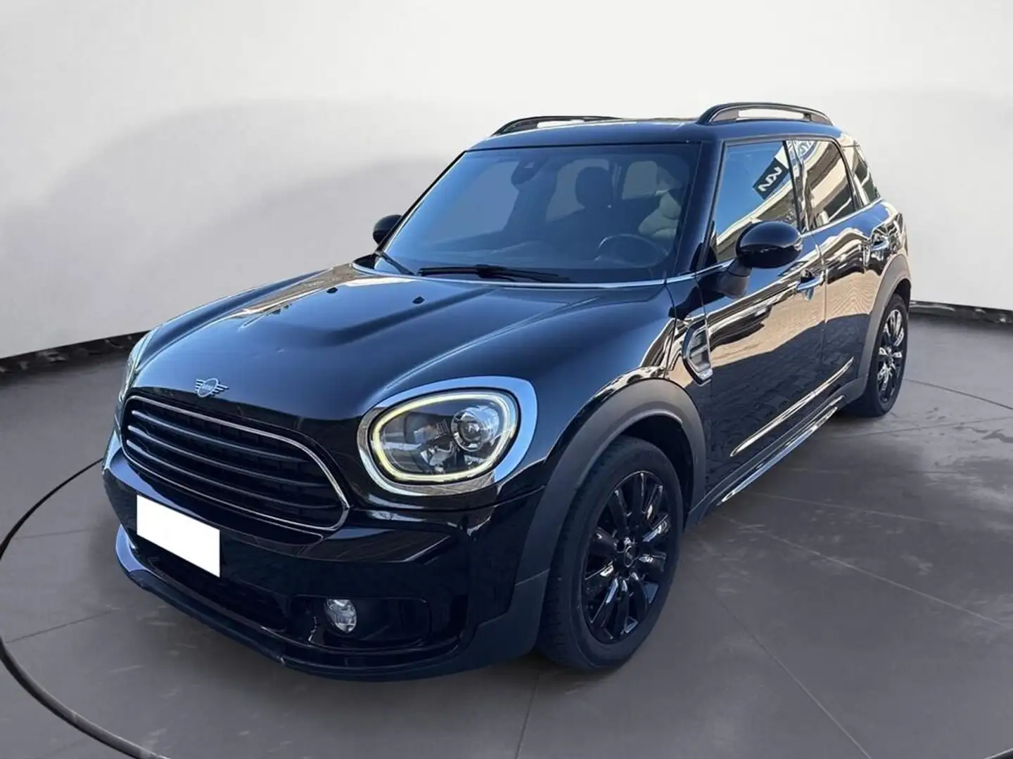 MINI Cooper D Countryman 2.0 TwinPower Turbo Cooper D Hype Steptronic Noir - 1