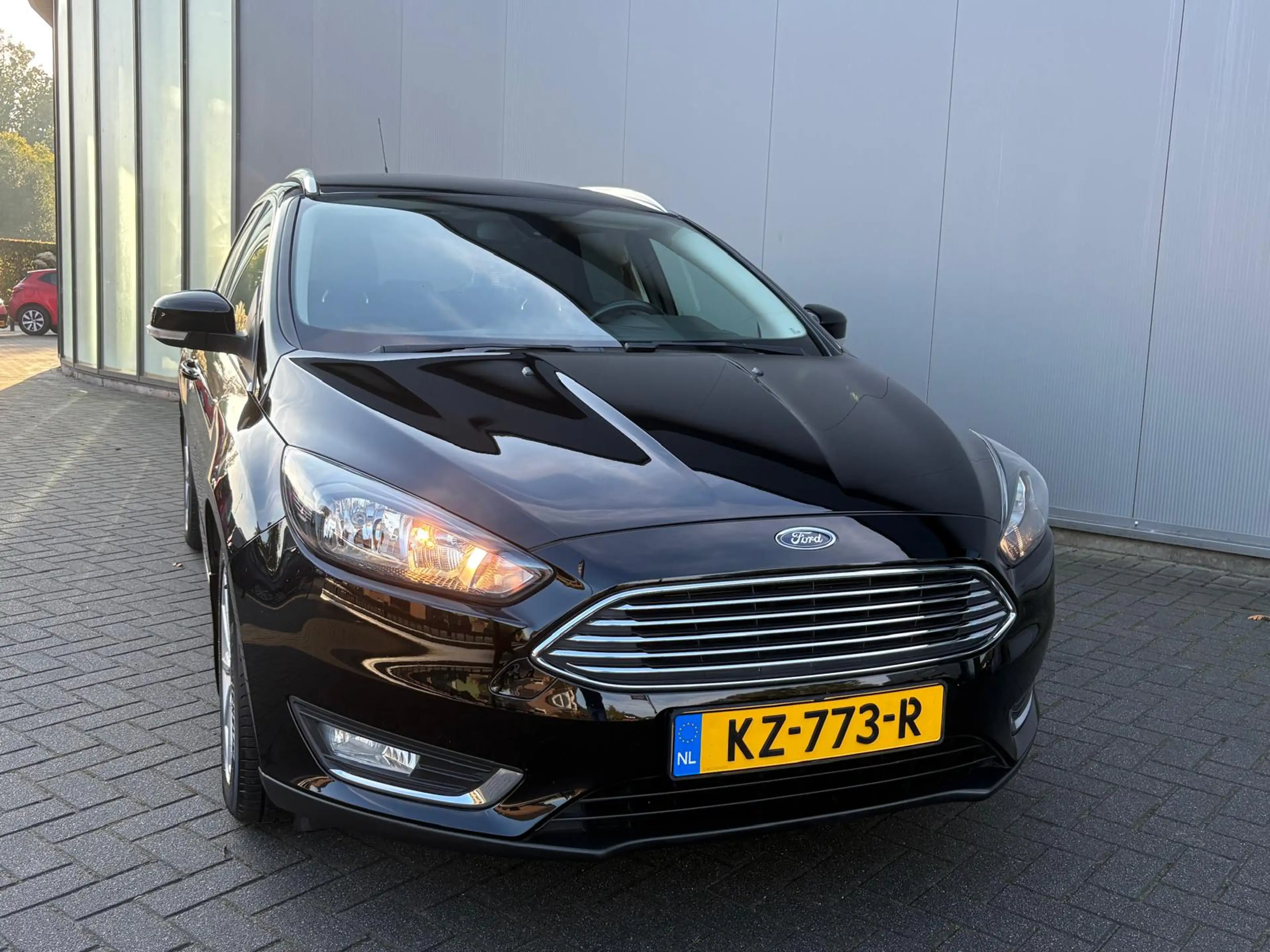 Ford Focus Wagon 125PK Titanium Navigatie/Parkeerhulp/Bluetoo — photo 9