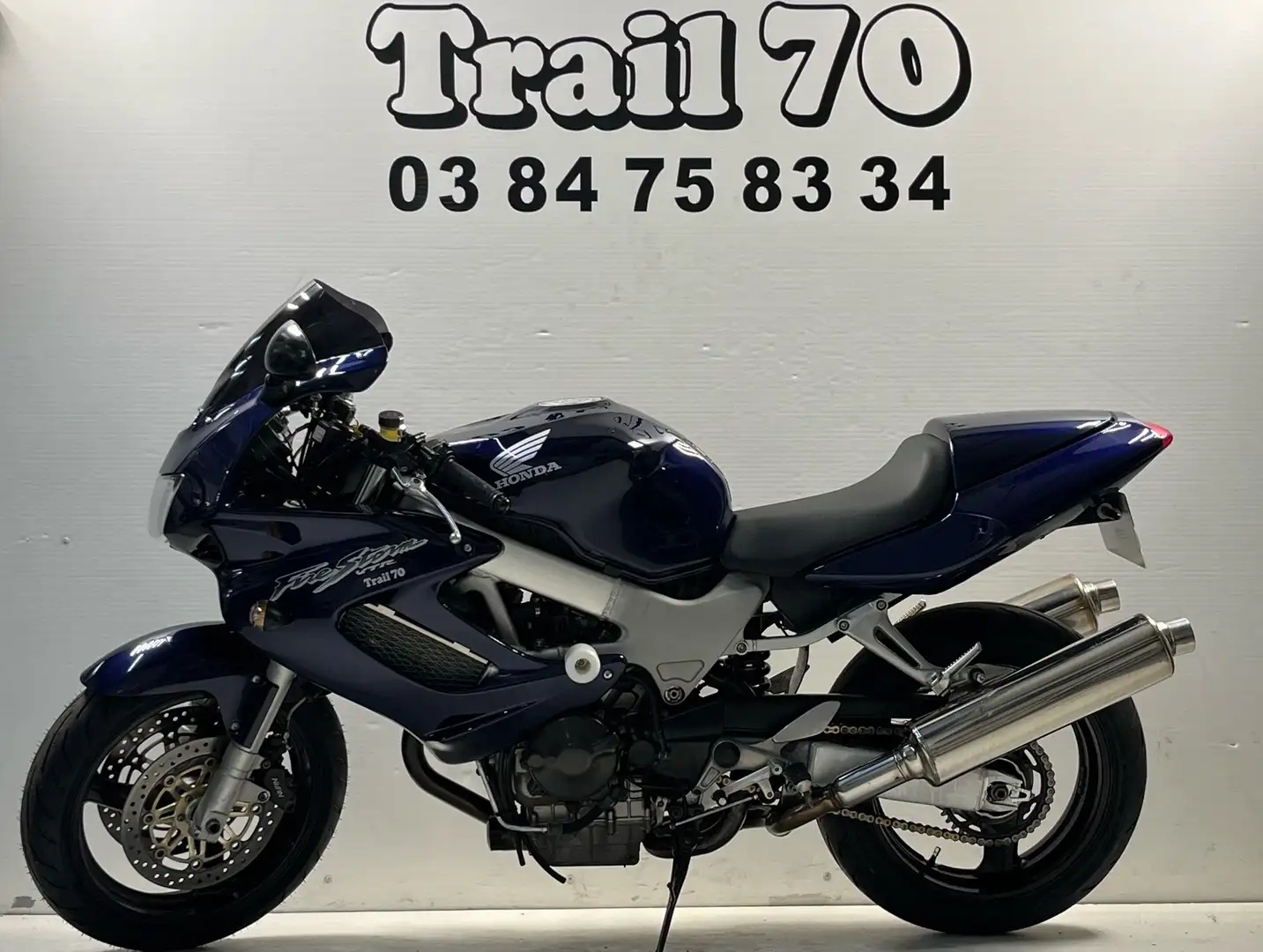 Honda VTR 1000 Bleu - 2