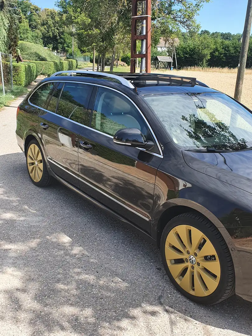 Skoda Superb Superb Combi 2.0 TDI Exclusive Braun - 1
