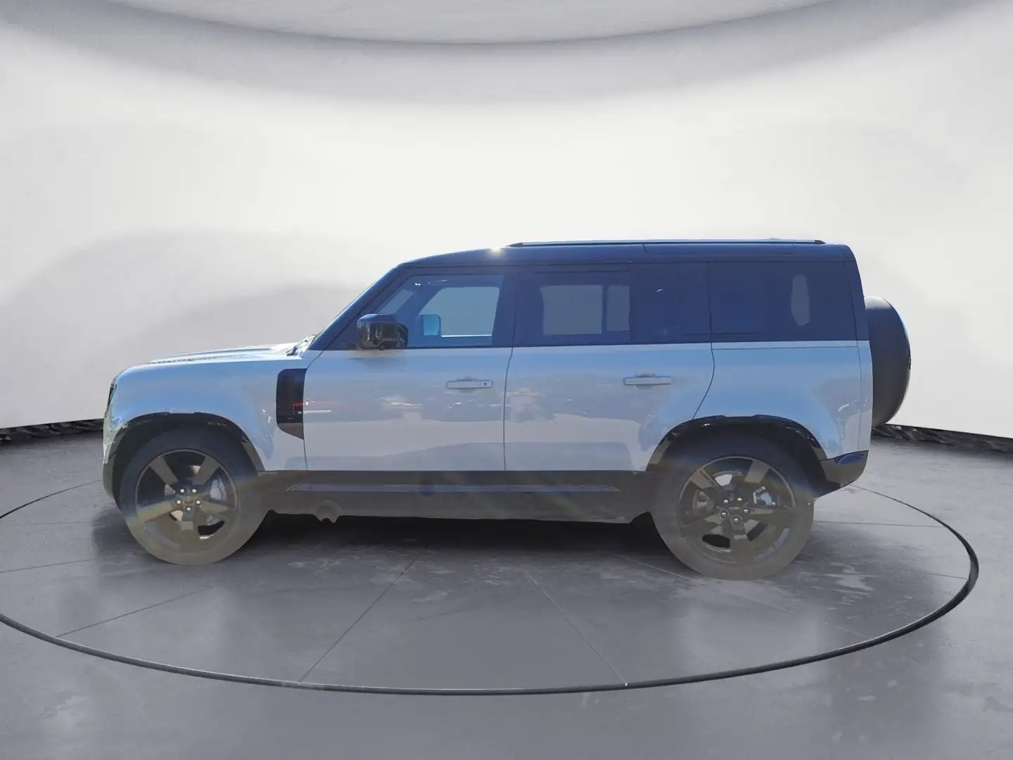 Land Rover Defender 110 D350 X-Dyn. HSE 22' Gloss Black, AH Grau - 2