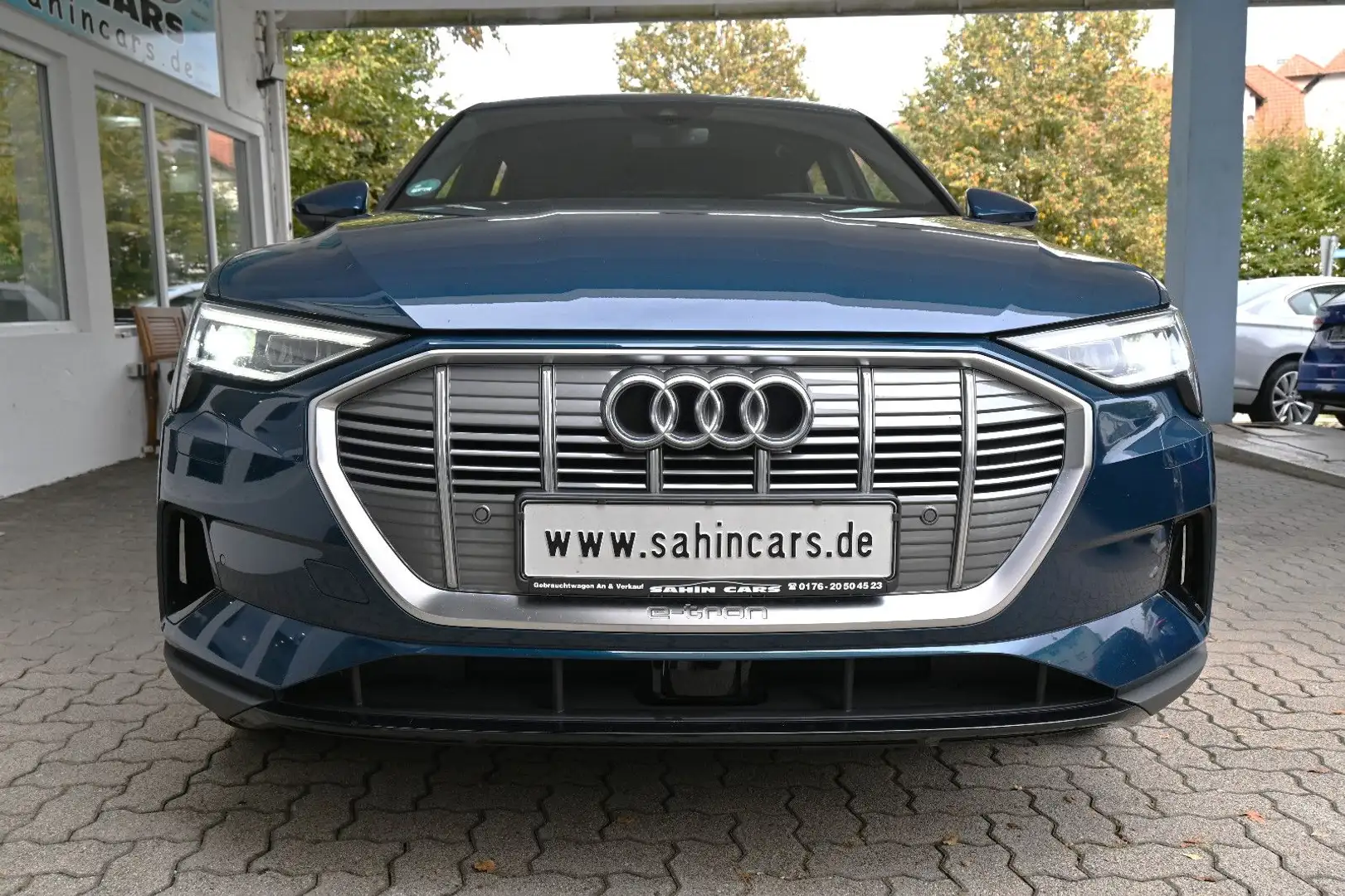 Audi e-tron 55 Quattro MATRIX/NAVI/HEAD-UP/VR-COCKPIT Blau - 2