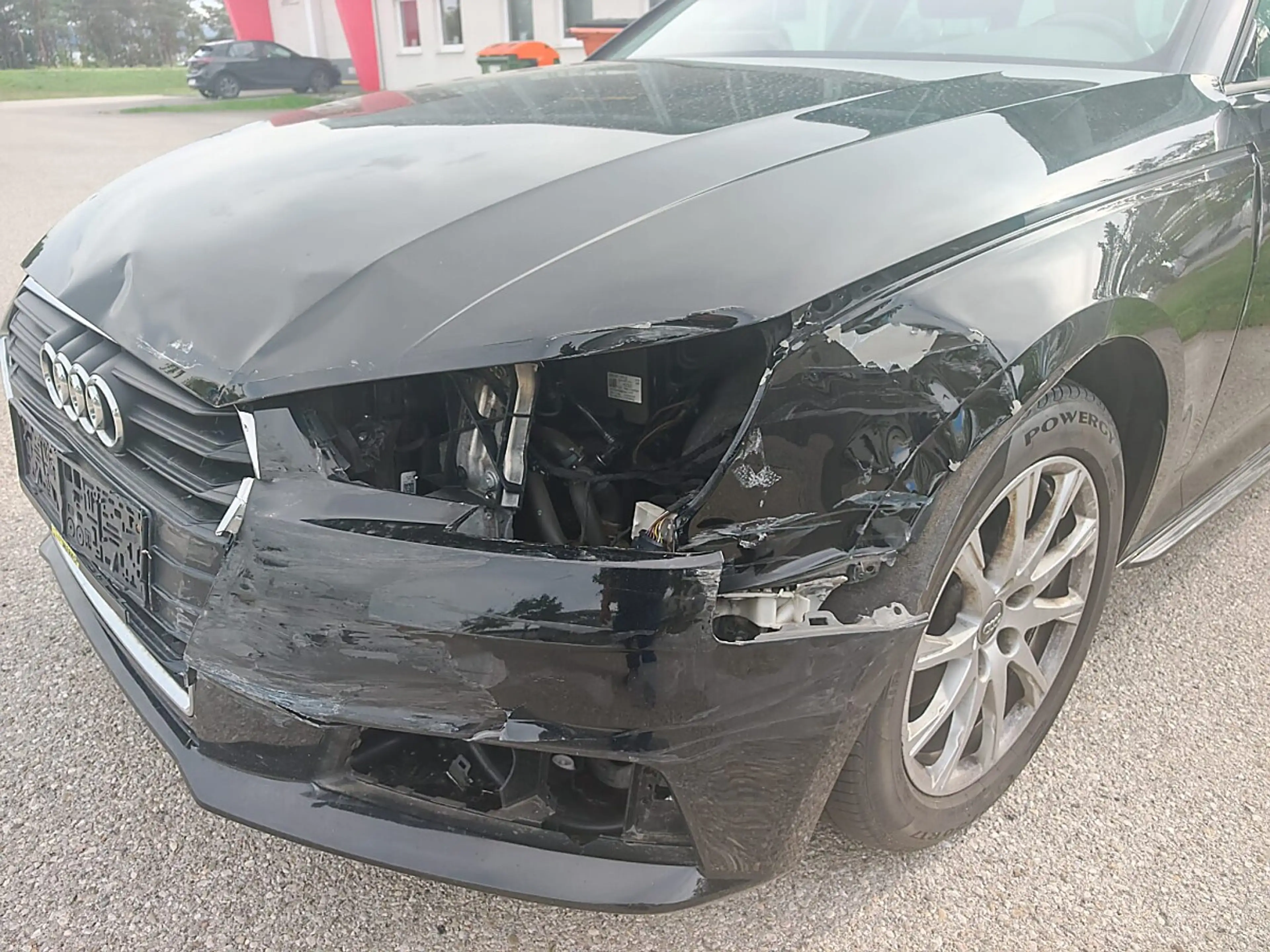 Audi A4 2.0 TDI DPF Start-up — photo 6