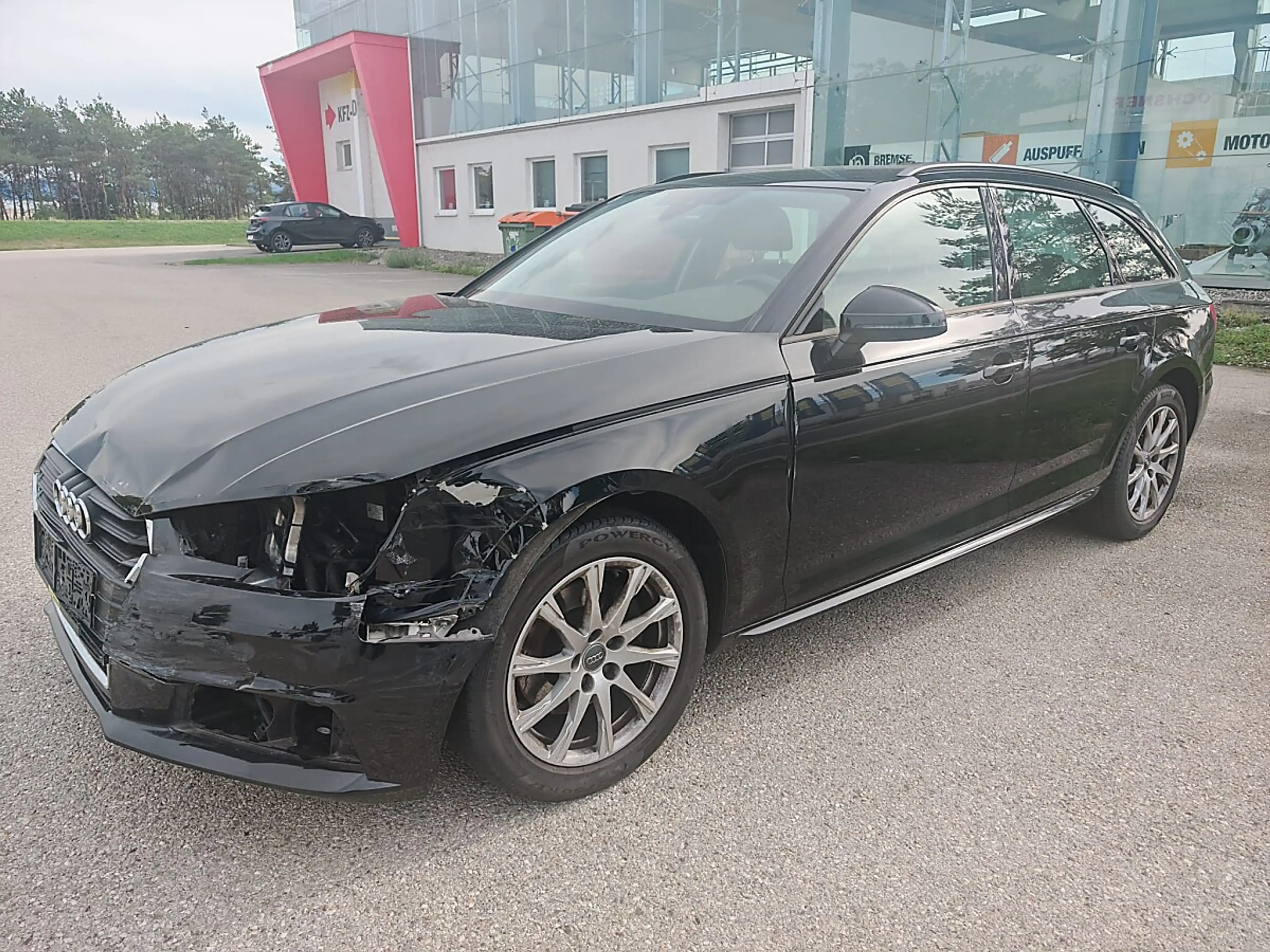 Audi A4 2.0 TDI DPF Start-up — photo 2