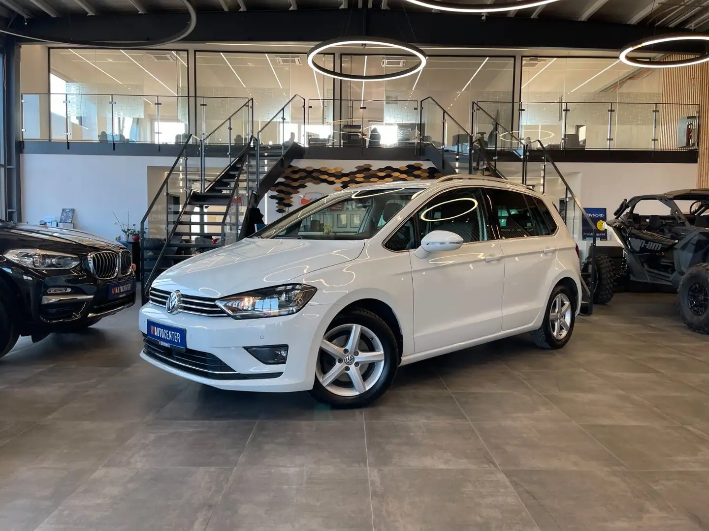 Volkswagen Golf Sportsvan *PDC*AHK*ACC*NAVI*SHZ*MFL* Weiß - 1