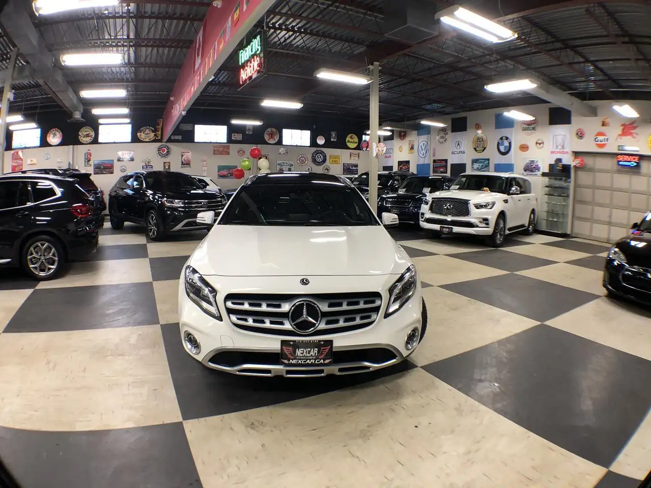 Mercedes-Benz GLA снимка Mercedes-Benz GLA
