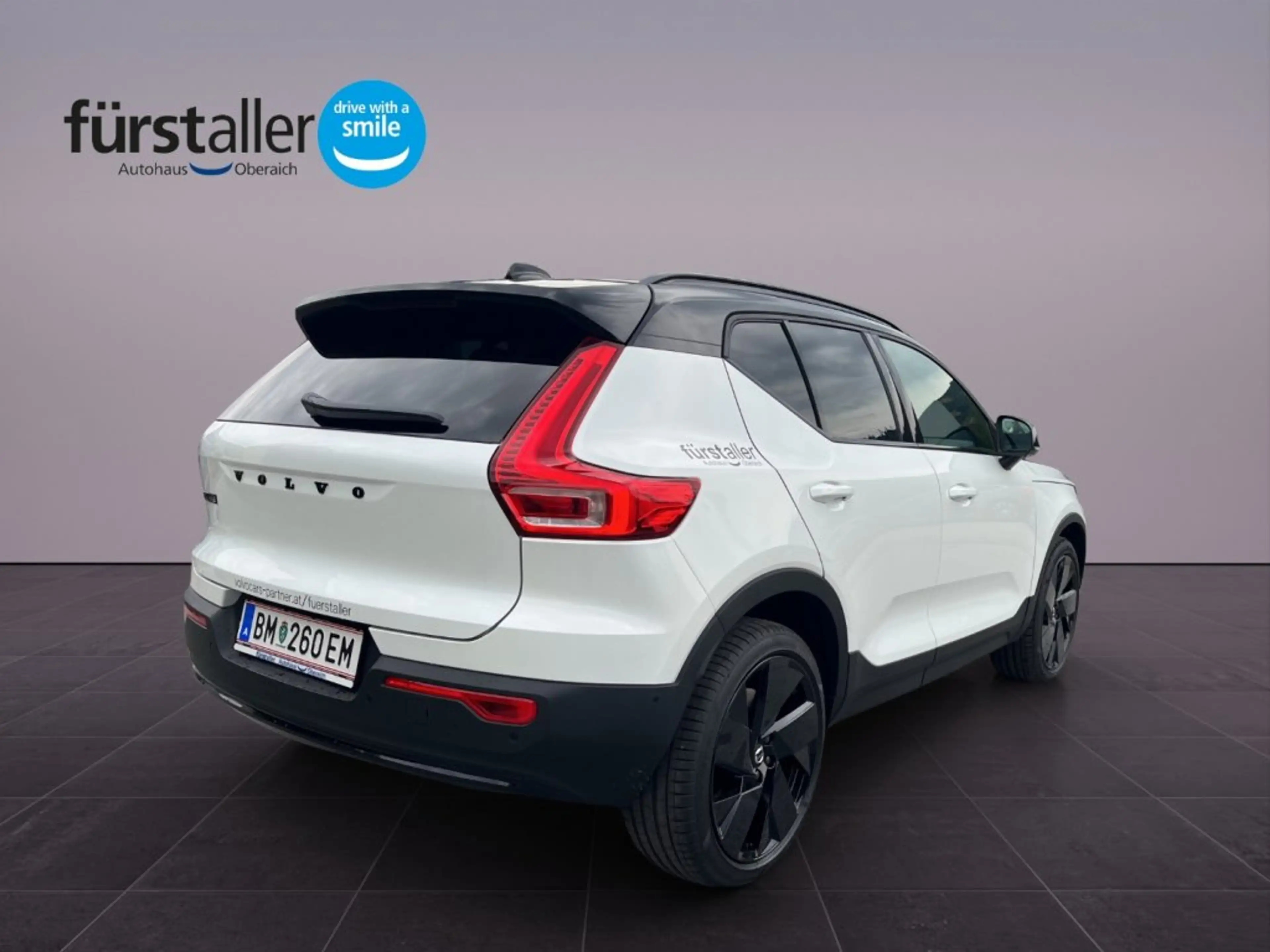 Volvo EX40 Black Edition Plus, Twin Motor, Vollelektrisch — photo 5