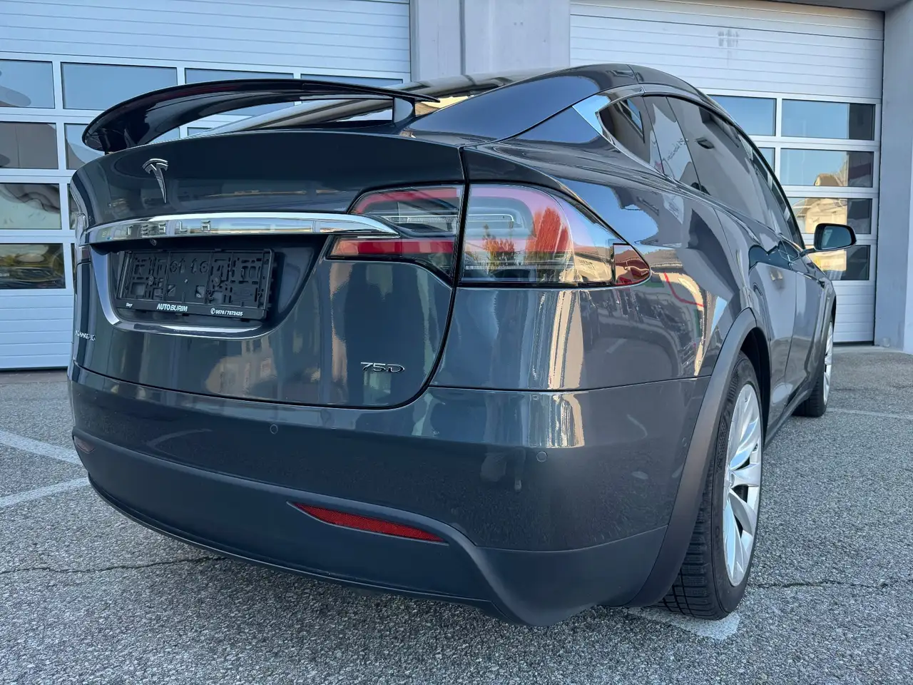 TESLA MODEL X 75D 525CH - 7 PLACES - 360° CAMÉRA - CAMÉRA D'AIDE AU STATIONNEMENT - HAYON ARRIÈRE ÉLECTRIQUE - 126.000 KMS