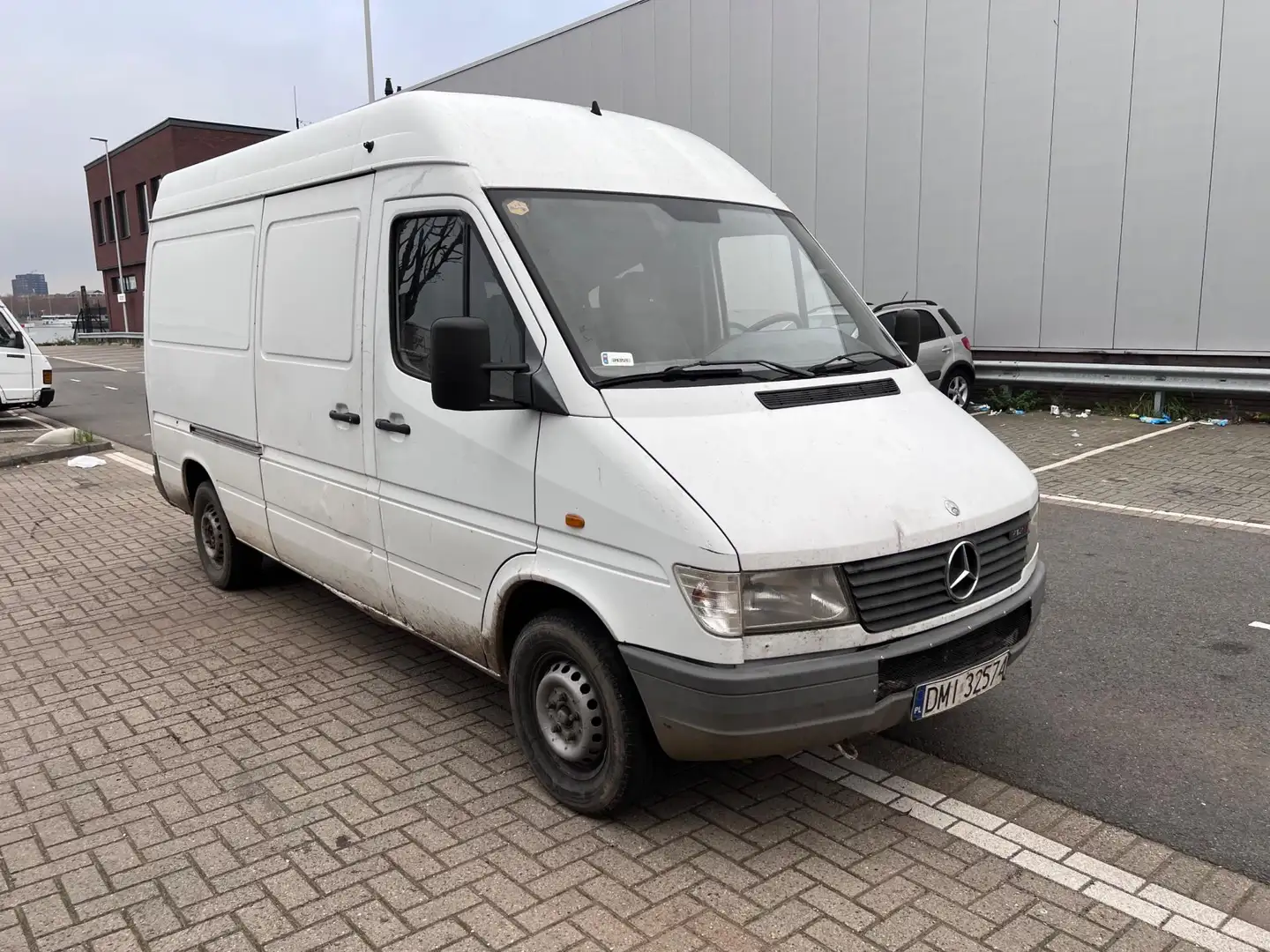 Mercedes-Benz Sprinter 212 D lang/Laag 2,9D (+31641468730) Rood - 1