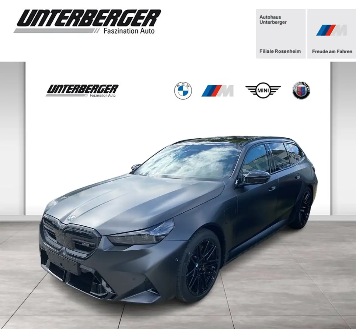 BMW M5 Touring M-Drivers P. Ultimate-P. M-Carbon-Kermik-B Grau - 1