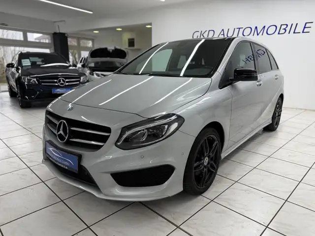 Mercedes-Benz B Class view 5
