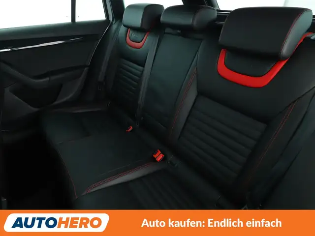 Skoda Octavia view 14