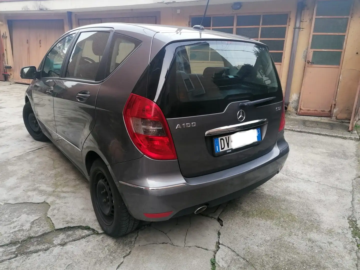 Mercedes-Benz A 160 cdi Avantgarde Grigio - 2