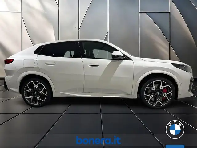 BMW X2 view 4