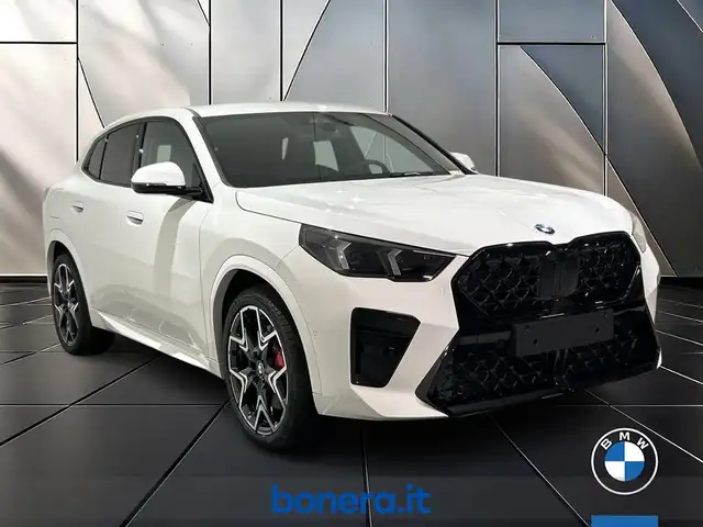 BMW X2 view 3