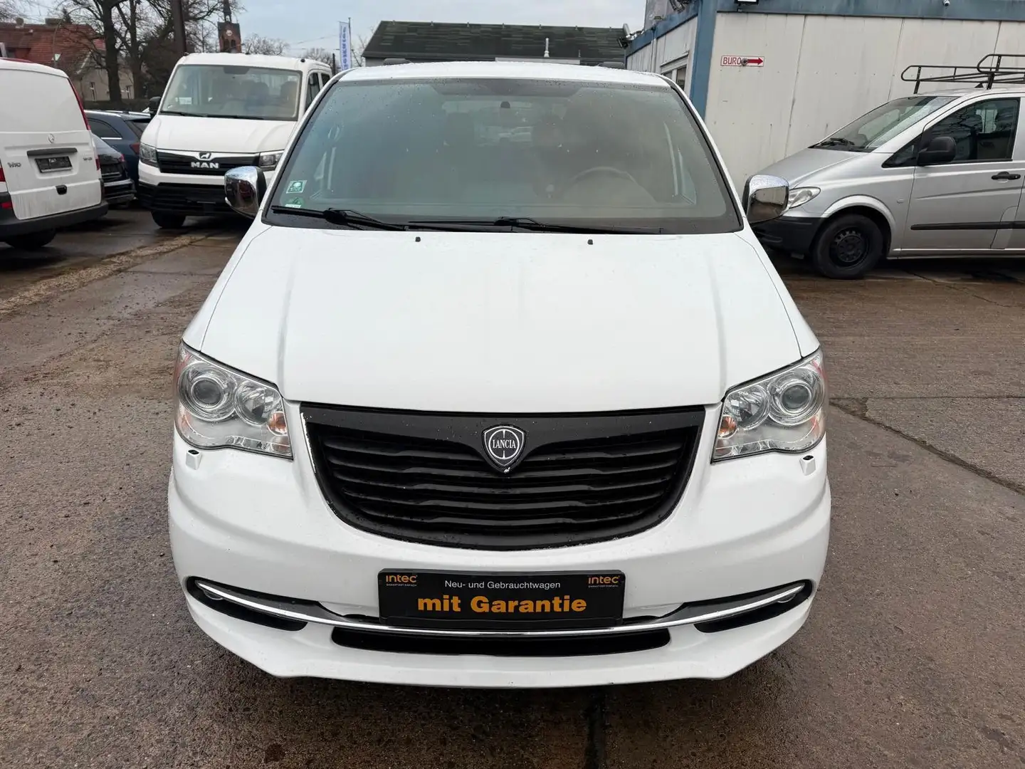 Lancia Voyager S*7 Sitze*TUV  NEU* Bi-Xenon*SHZ*AHK* Weiß - 2