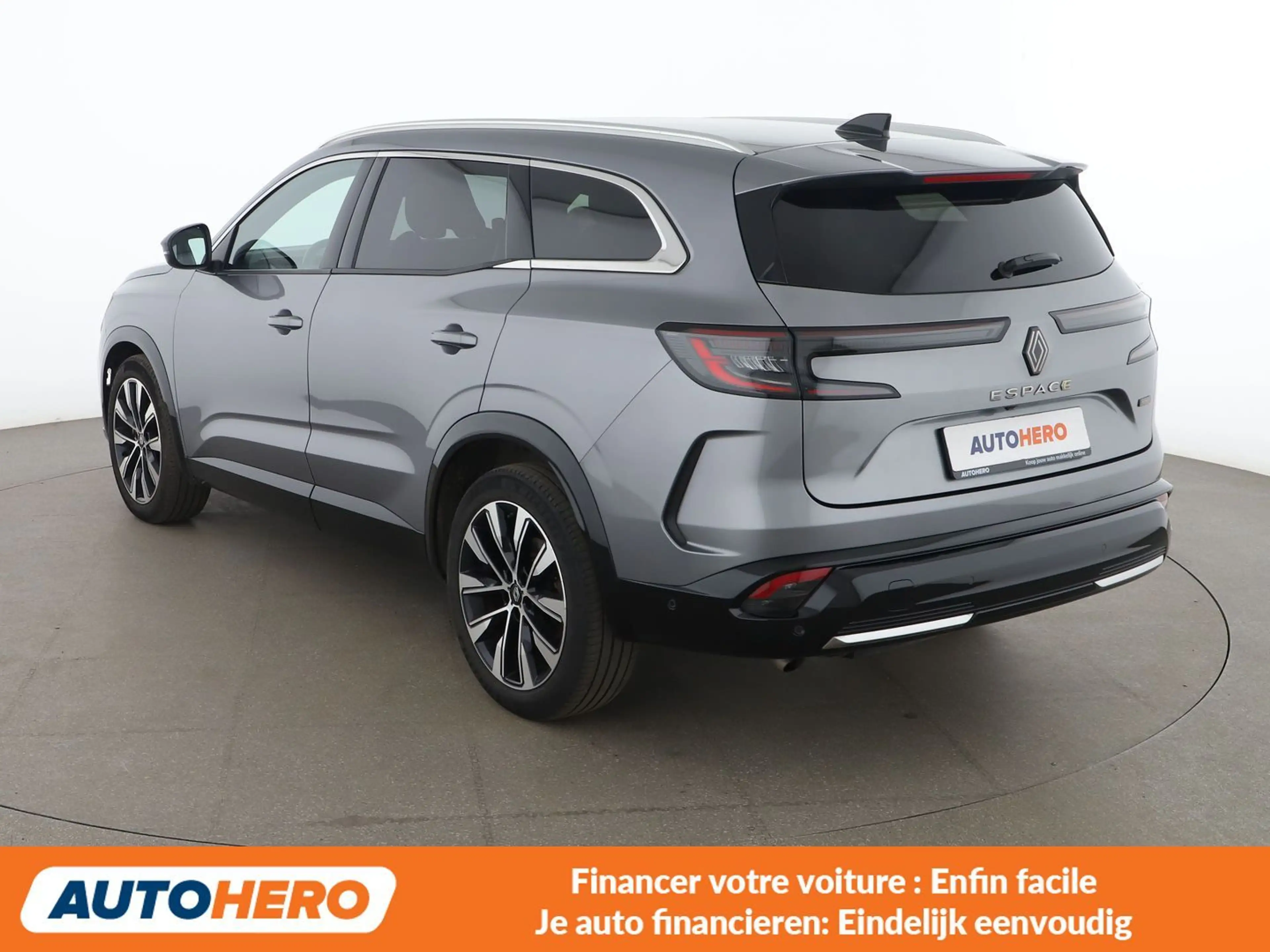 Renault Grand Espace 1.2 E-Tech Hybrid Techno — photo 4