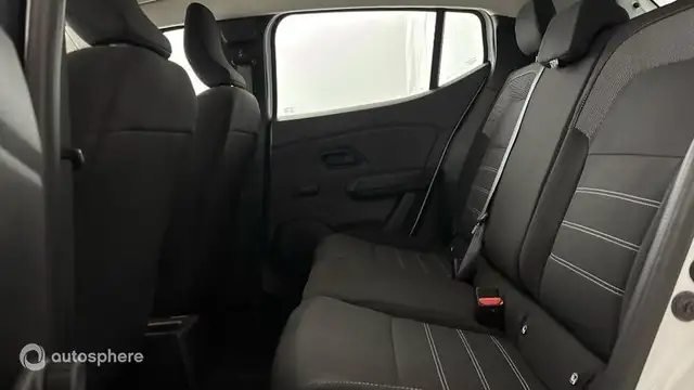Dacia Sandero view 13