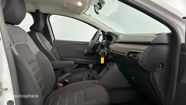 Dacia Sandero view 15