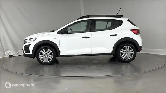 Dacia Sandero view 7