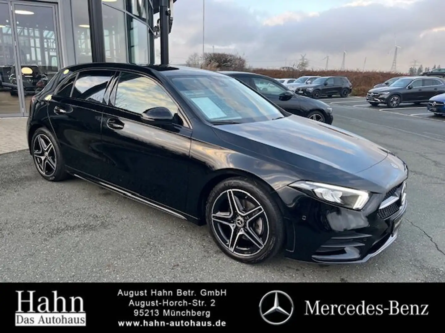 Mercedes-Benz A 200 A 200 AMG/NIGHT/LED/KAMERA/NAVI/SHZ/SPIEGEL/.. Schwarz - 2