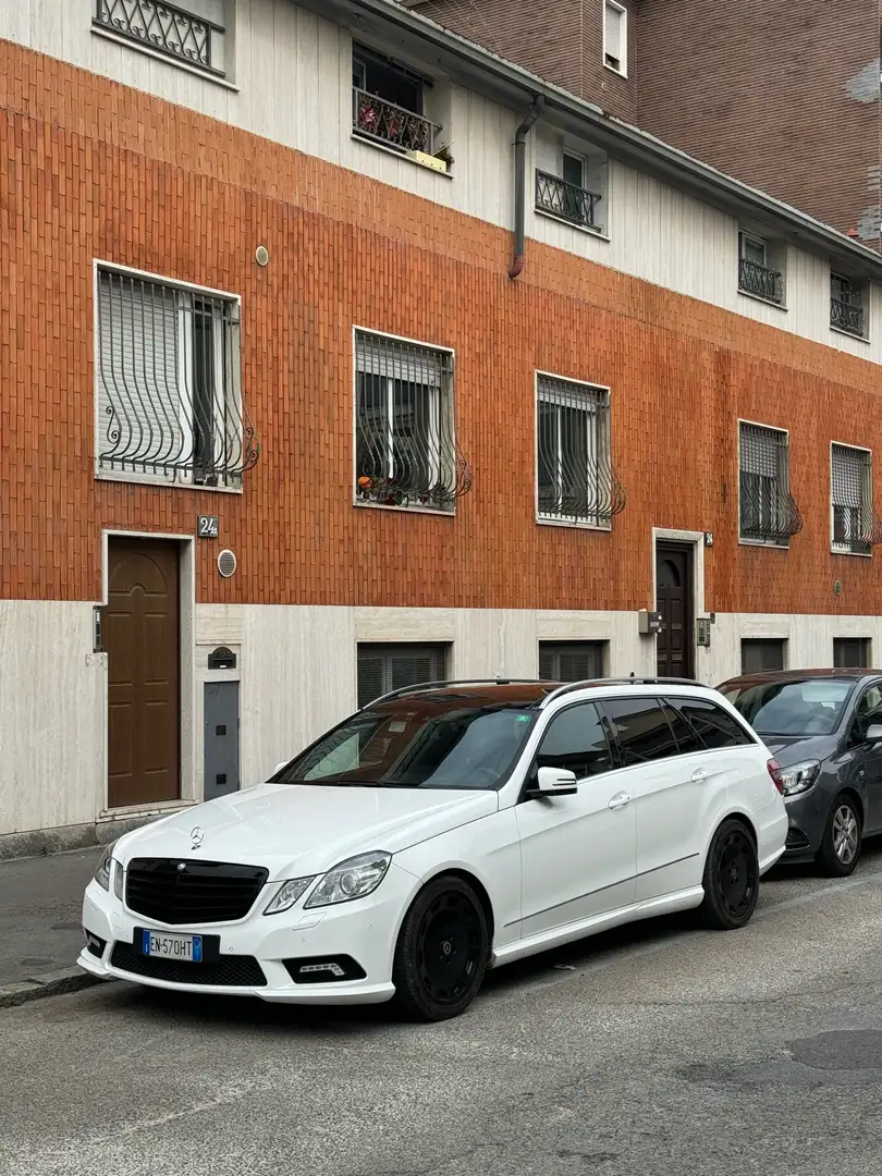 Mercedes-Benz E 350 SW cdi be Avantgarde AMG 4matic 265cv auto - 1