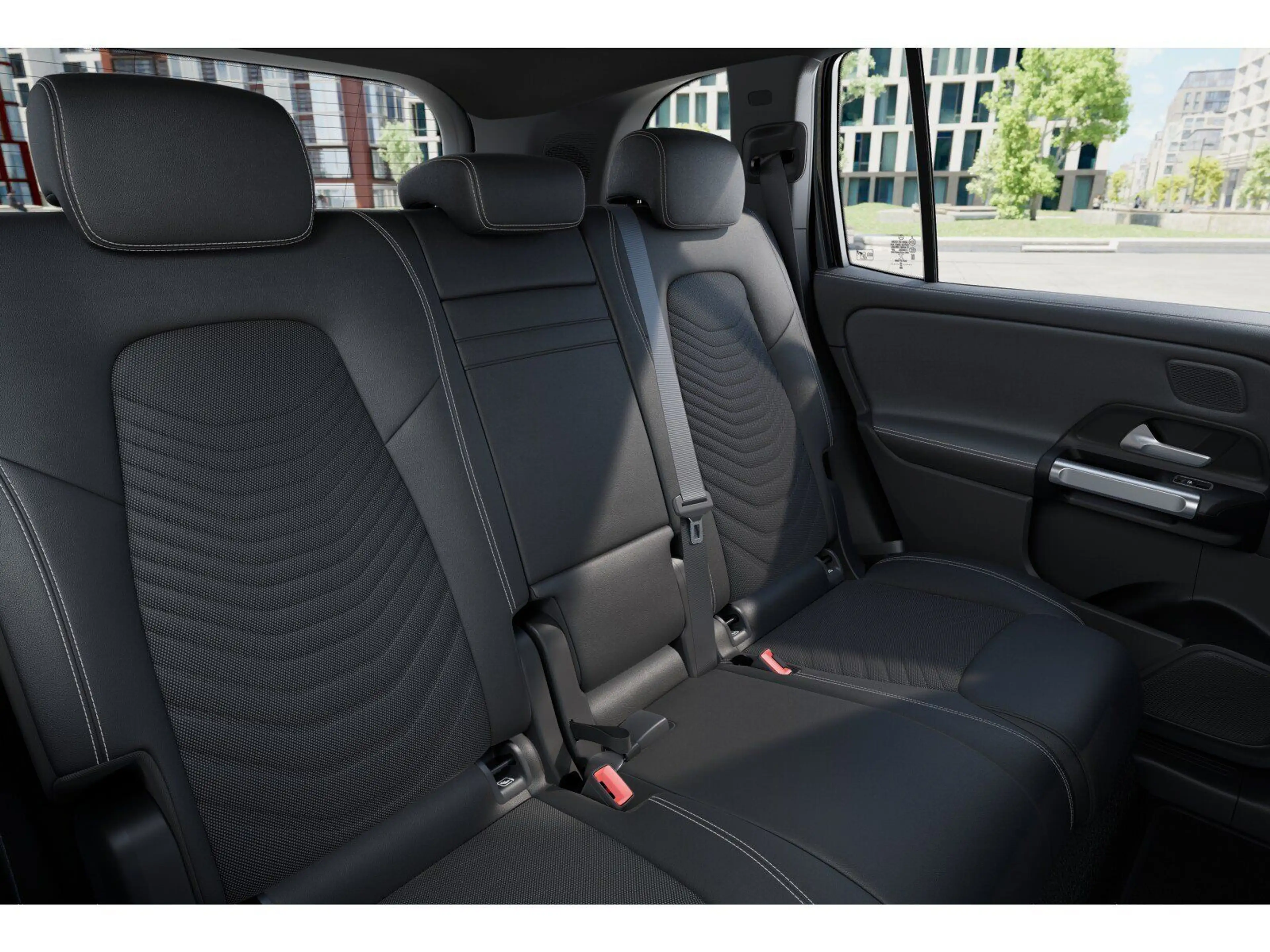 Mercedes-Benz EQB 250 PROGR-ADVA+ PANO FAP WINTER KEYLG SOUND — photo 10
