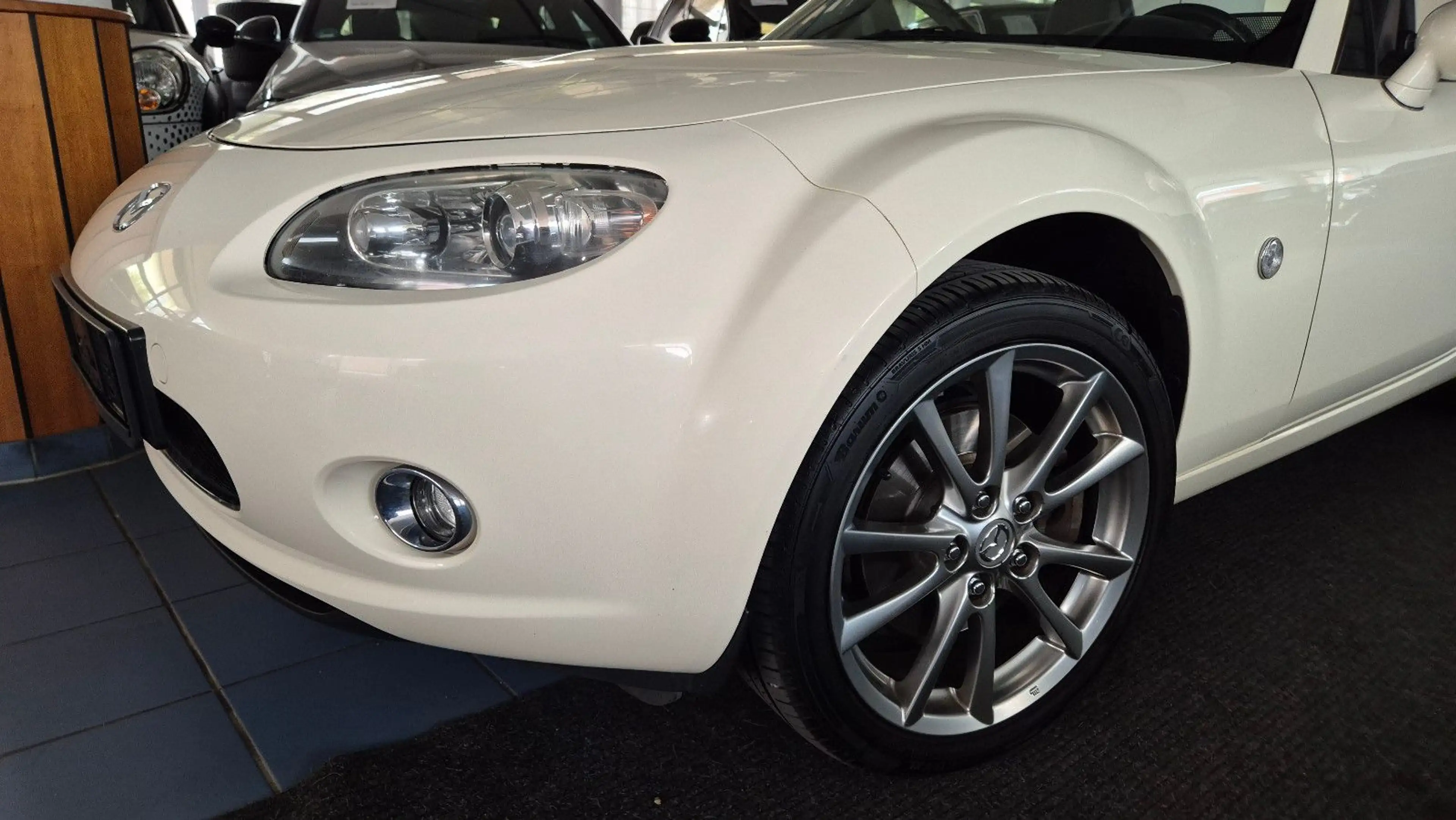 Mazda MX-5 1.8 Niseko/8xAlu/Leder/SHZ/2.Hd/Top Zustand — photo 2