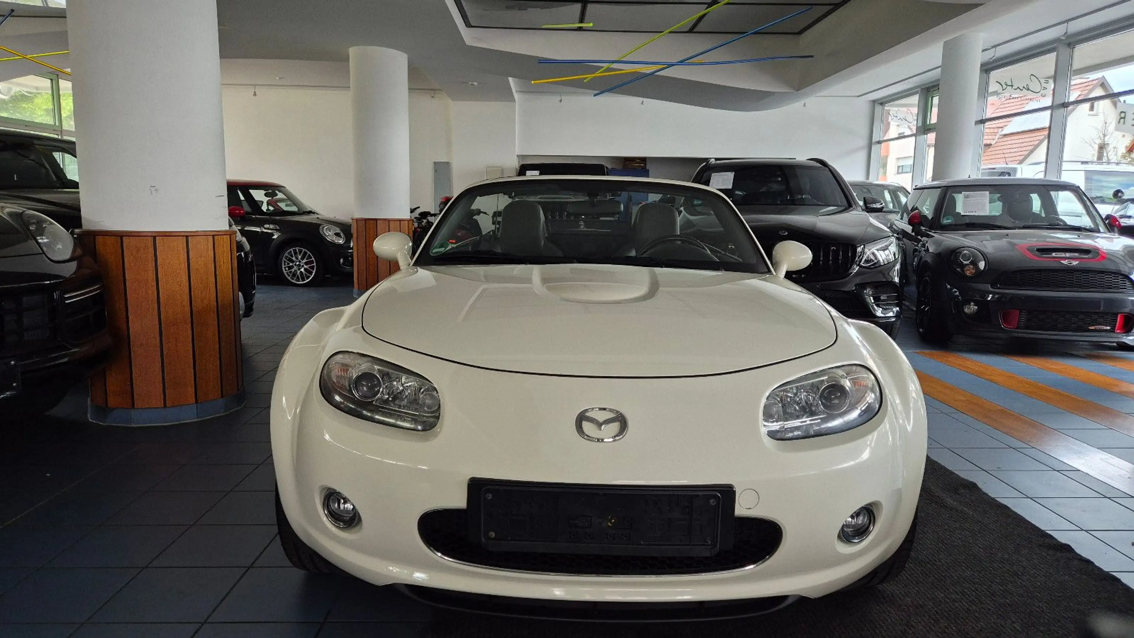 Mazda MX-5 1.8 Niseko/8xAlu/Leder/SHZ/2.Hd/Top Zustand — photo 4