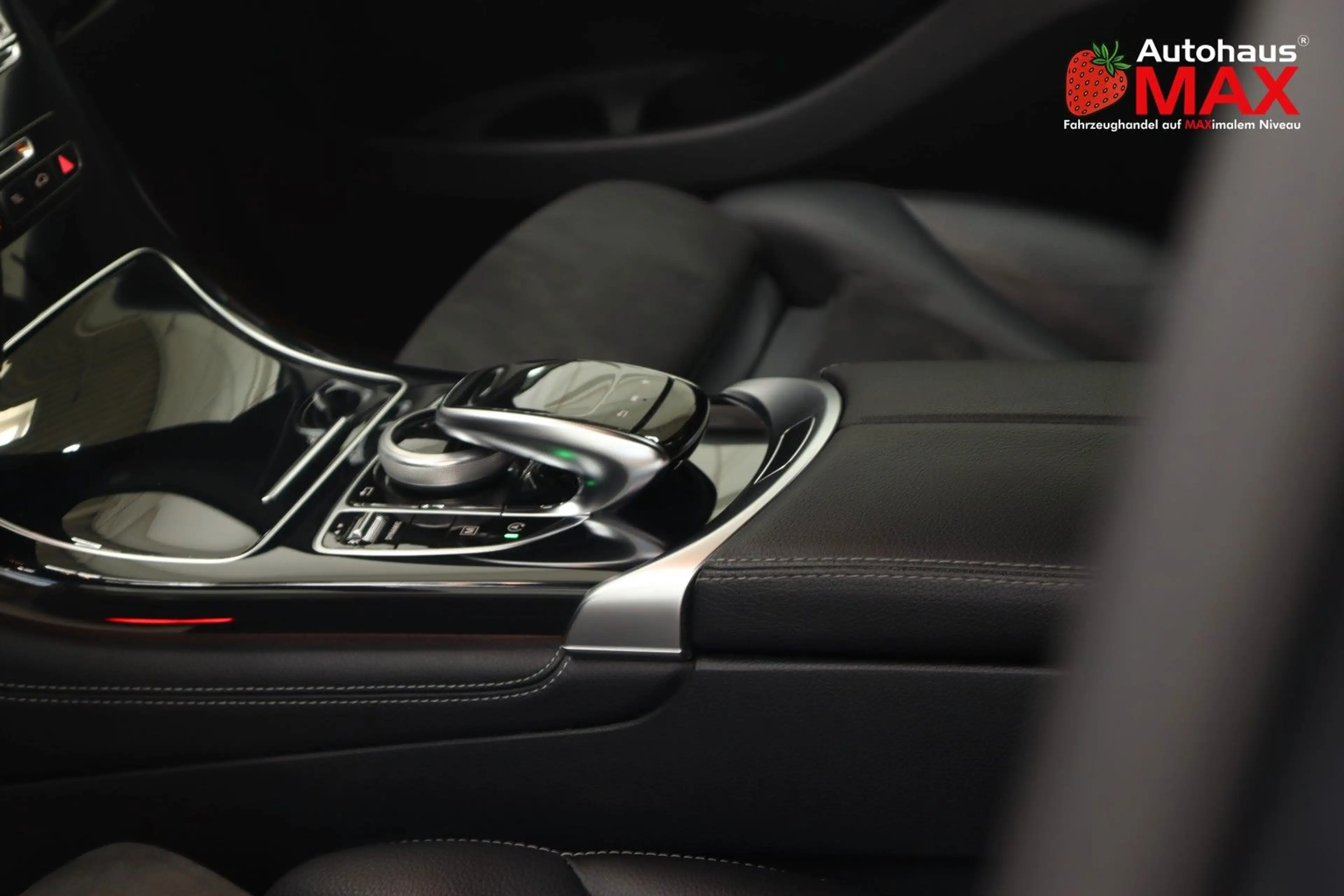 Mercedes-Benz GLC 250 d 4Matic AMG ~360Kam~TotW~Navi~SZH~Tempo — photo 13