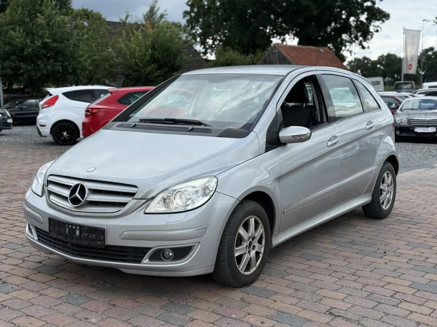 Mercedes-Benz B 170 Sport-Paket, Leder, Xenon, Klima, Sitzh. Argento - 2