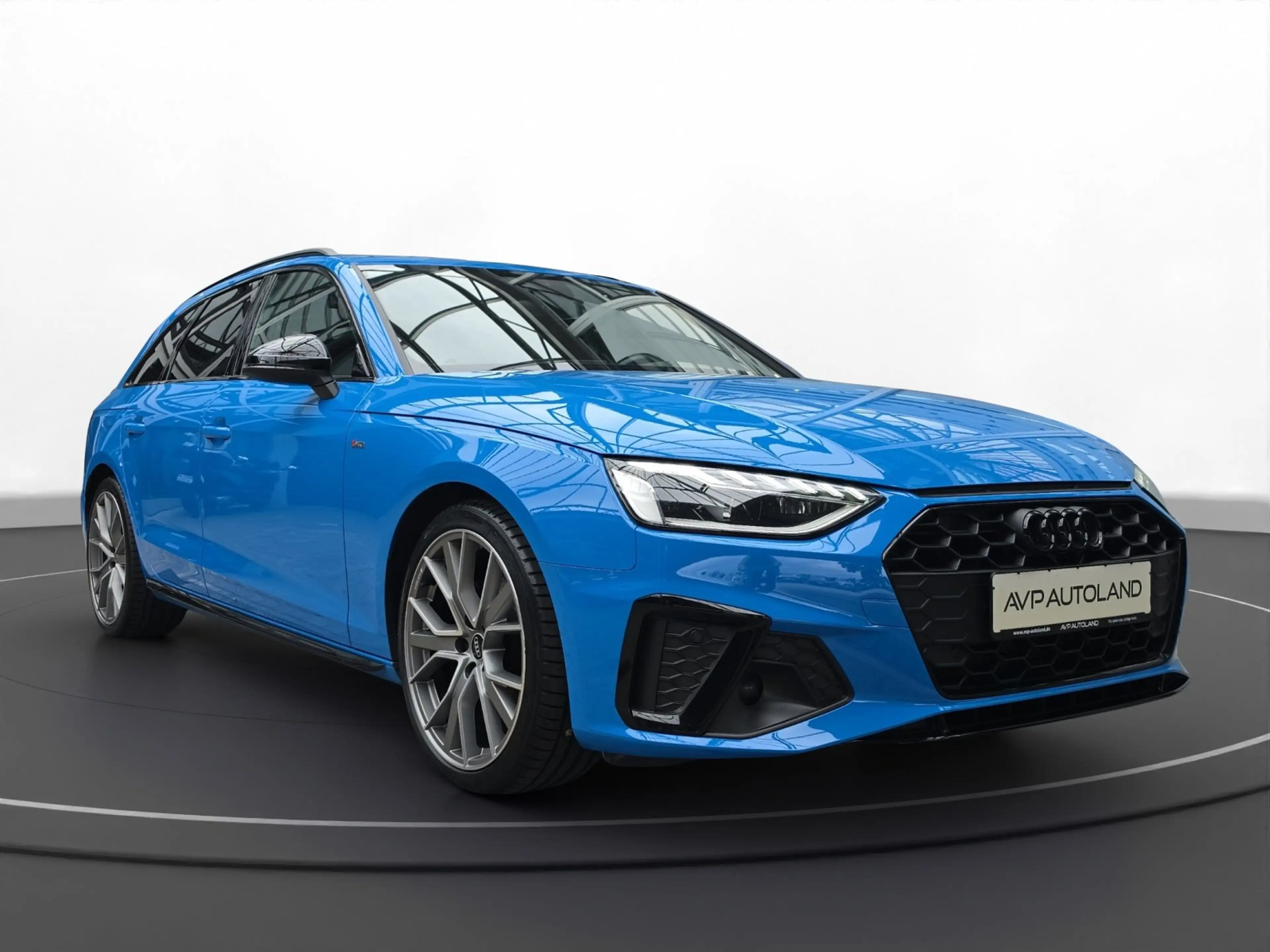 Audi A4 Avant 35 TDI S tronic S LINE | MMI NAVI PLUS — photo 5