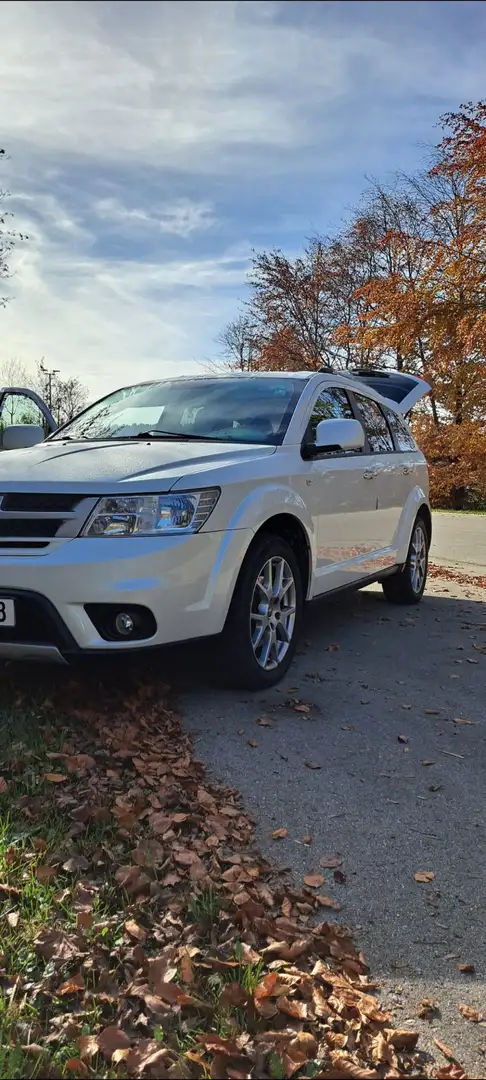 Fiat Freemont 2.0 Multijet 16V DPF Automatik TÜV  Allrad Lounge - 1