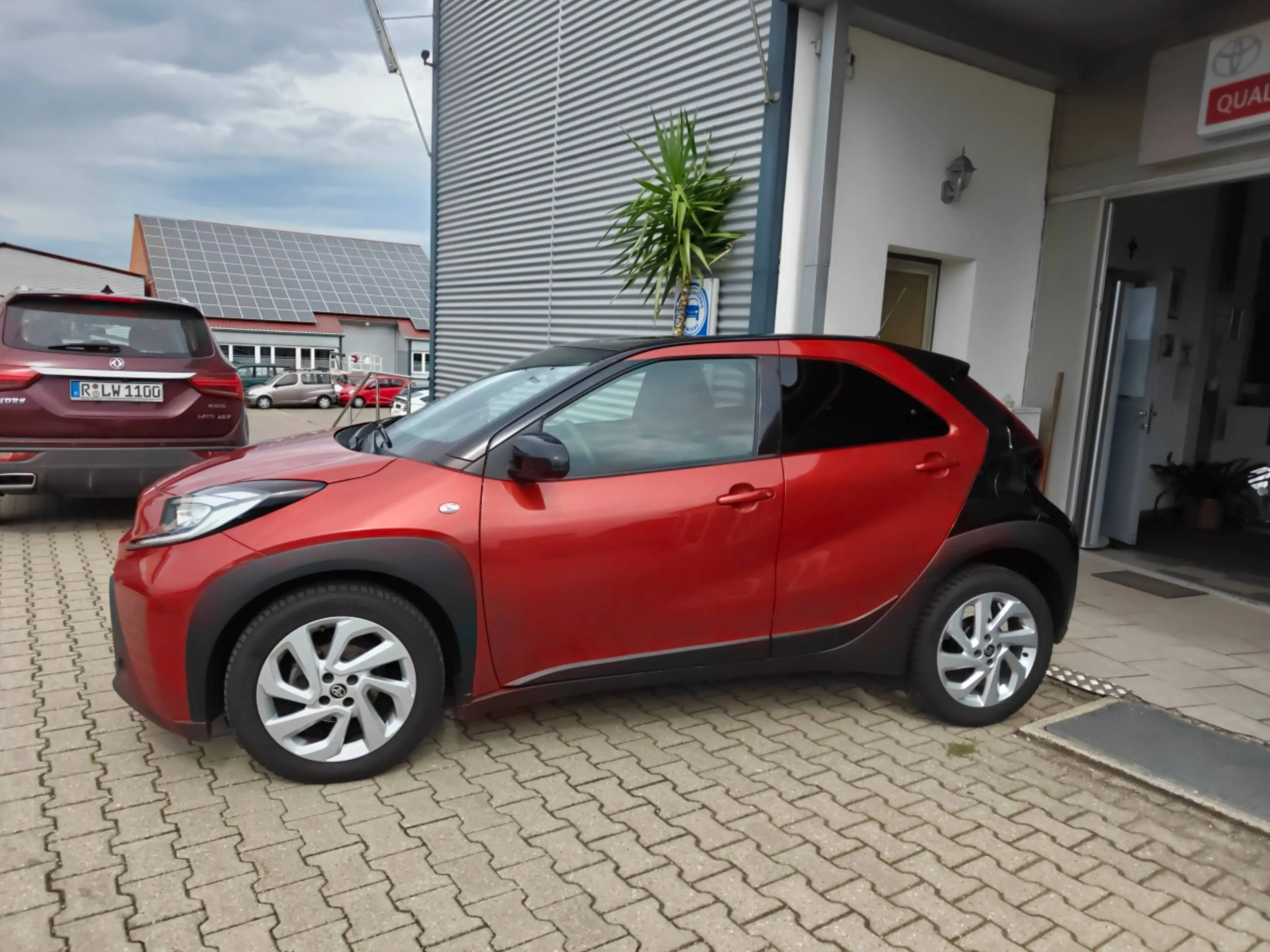 Toyota Aygo X Pulse — photo 2