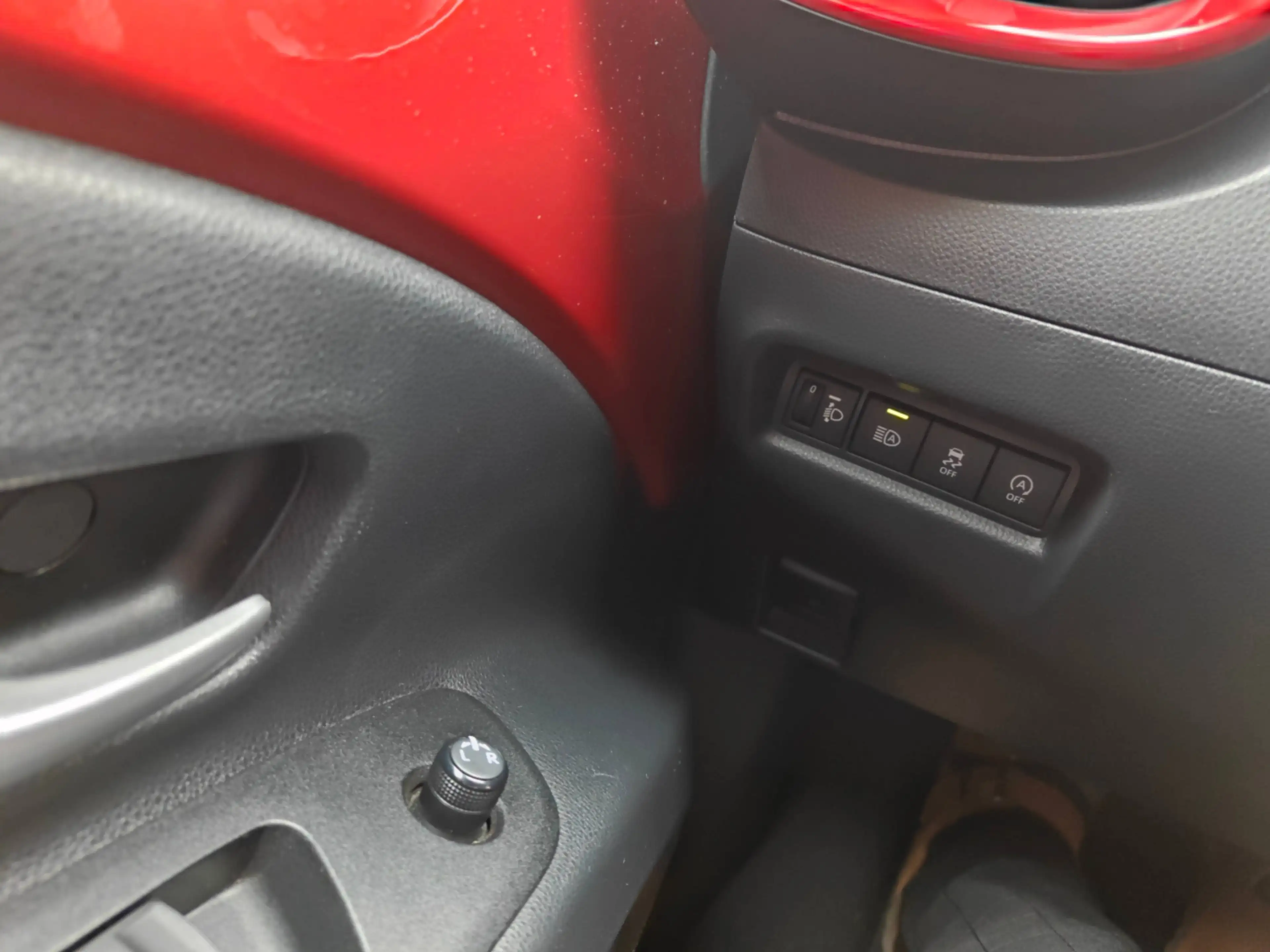 Toyota Aygo X Pulse — photo 11