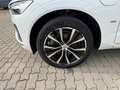 Volvo XC60 Ultimate Bright Recharge Plug-In Hybrid AWD HUD St Weiß - thumbnail 2