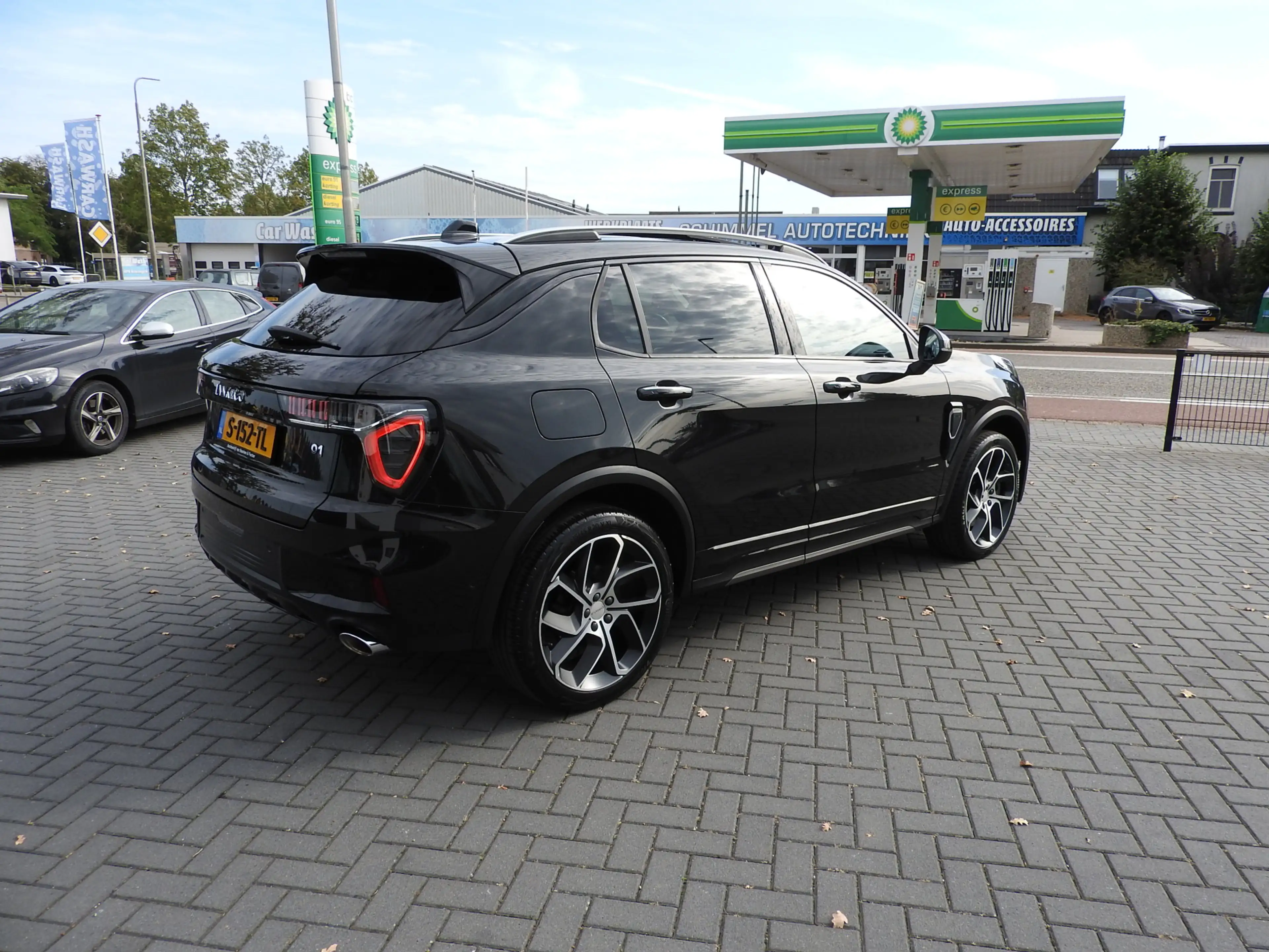 Lynk & Co 01 1.5 PHEV BlackStyle, Panoramadak, 360 Camera, Memo — photo 5