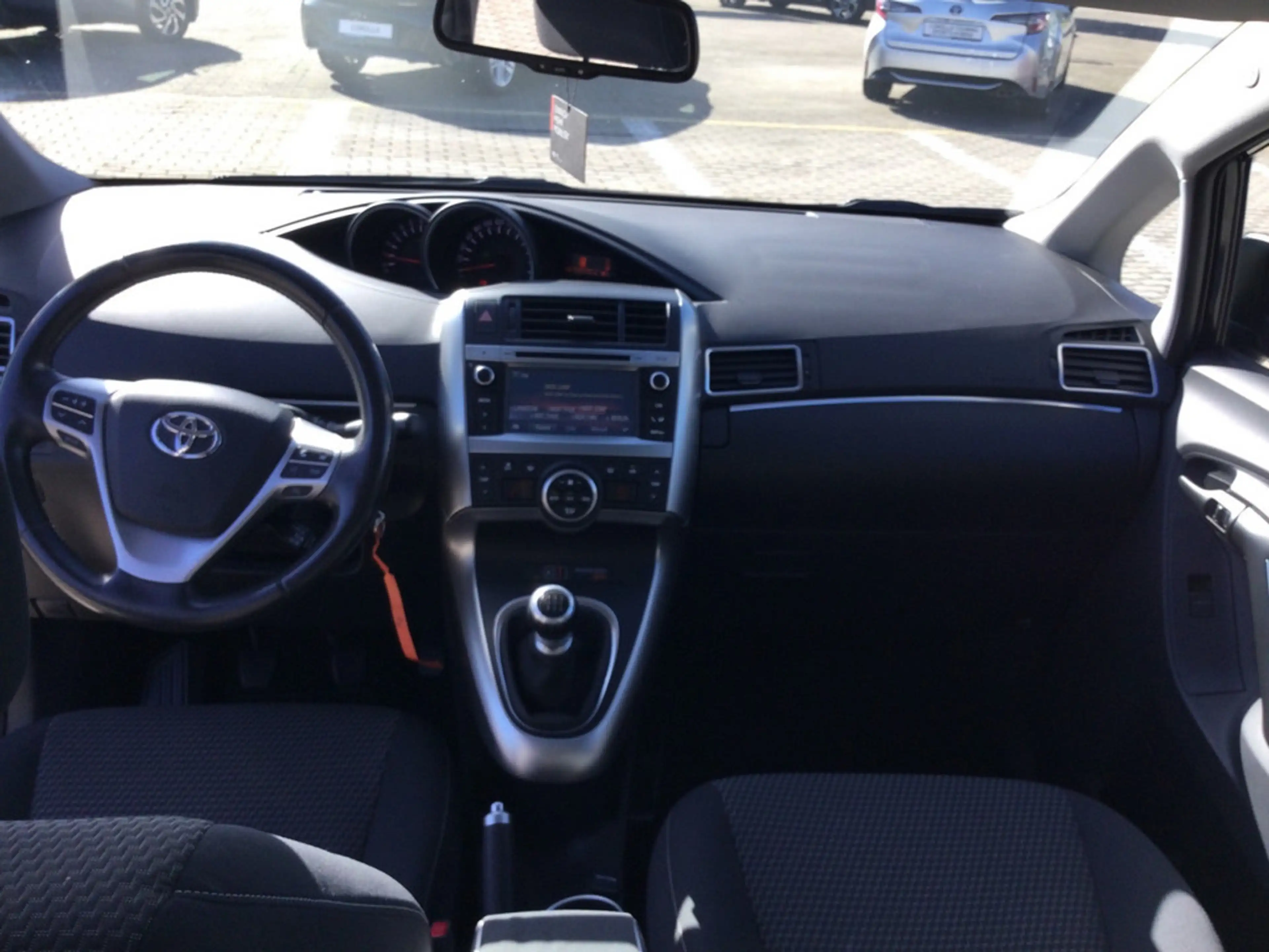 Toyota Verso 1.8 SkyView Edition XENON FACEL. PANO — photo 11
