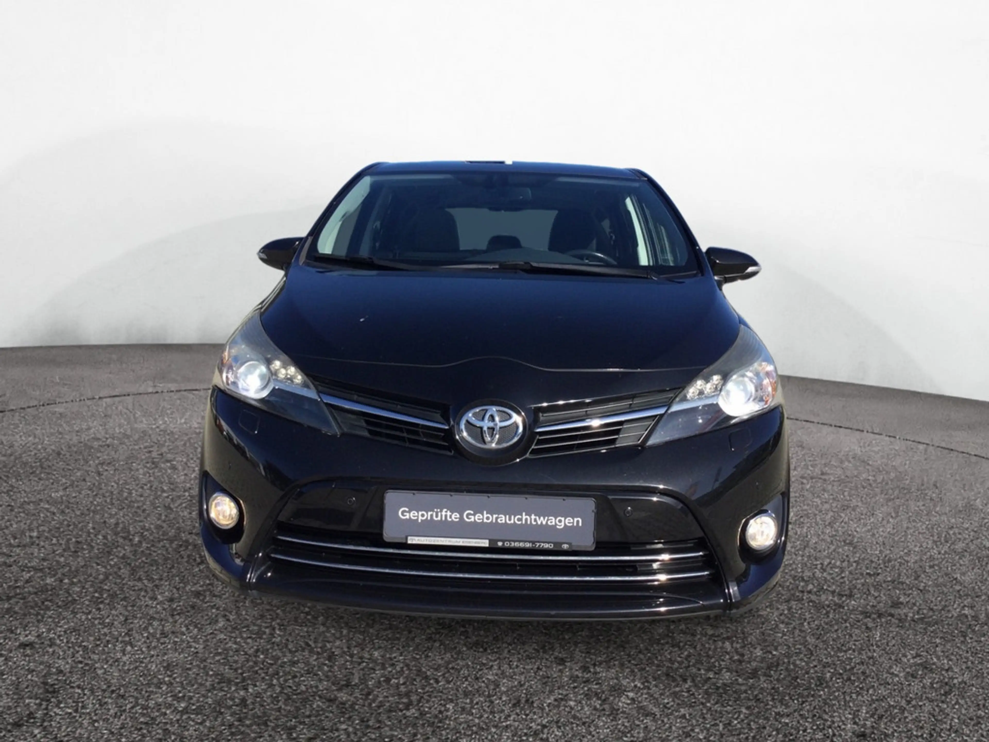 Toyota Verso 1.8 SkyView Edition XENON FACEL. PANO — photo 3