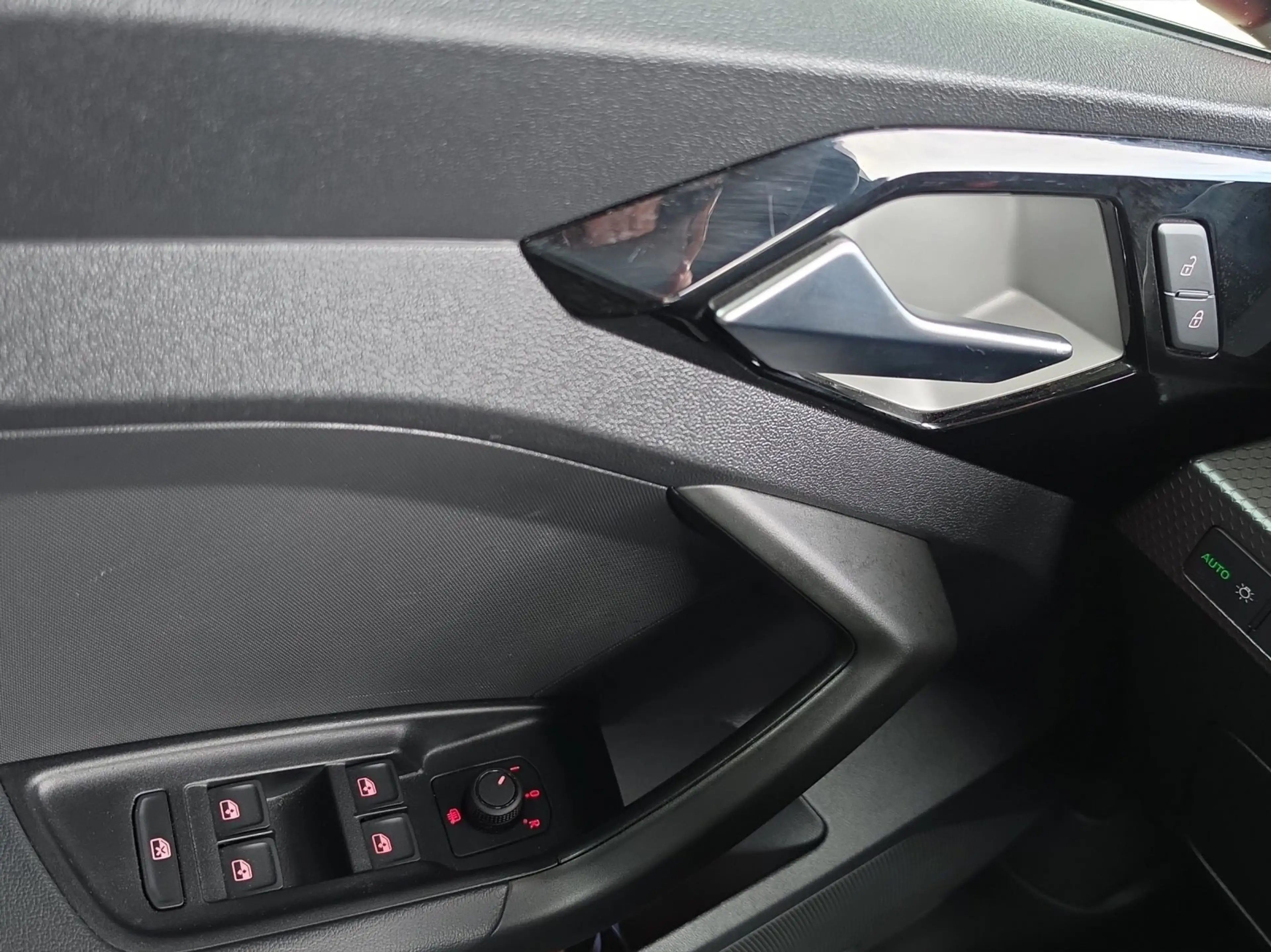 Audi A1 Sportback 25 TFSI advanced MMI NAVI+ | LED — photo 11