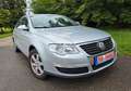 Volkswagen Passat 2.0/GARANTIE/TÜV08.26/NAVI/PDC/TEMP./SHZ Silber - thumbnail 1