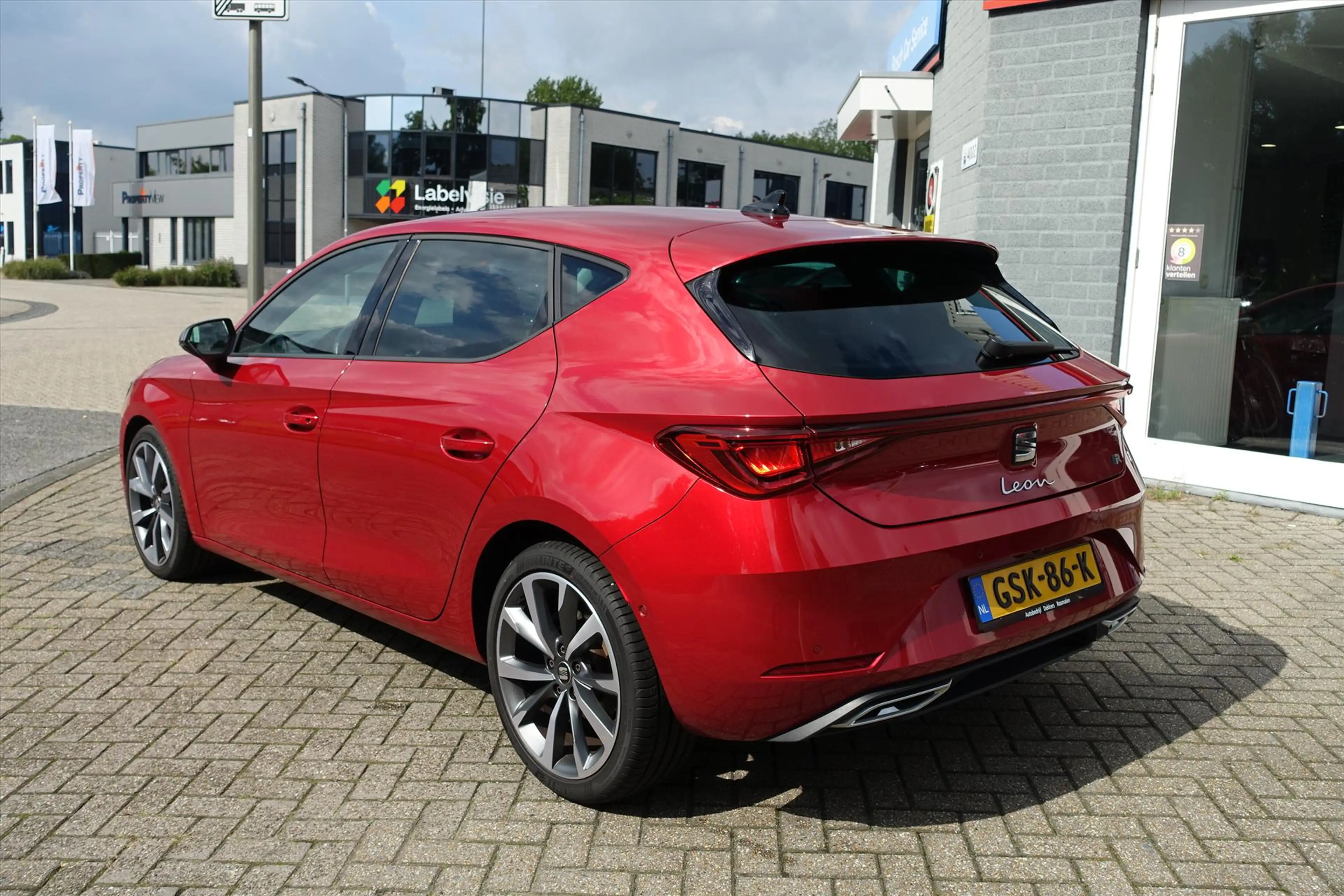 SEAT Leon 1.5 eTSI 150pk DSG-7 FR Business Intense | CAMERA — photo 6