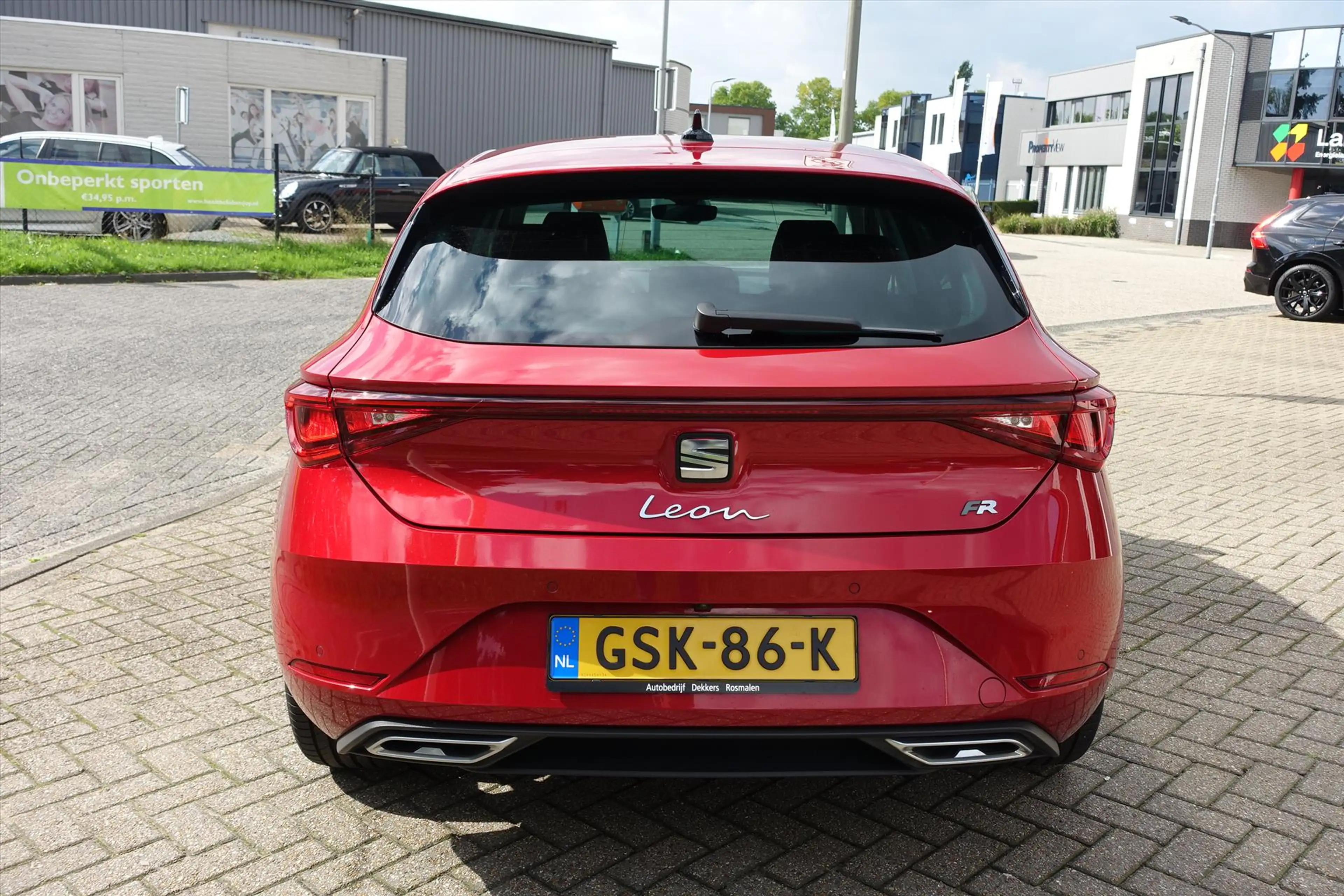SEAT Leon 1.5 eTSI 150pk DSG-7 FR Business Intense | CAMERA — photo 5