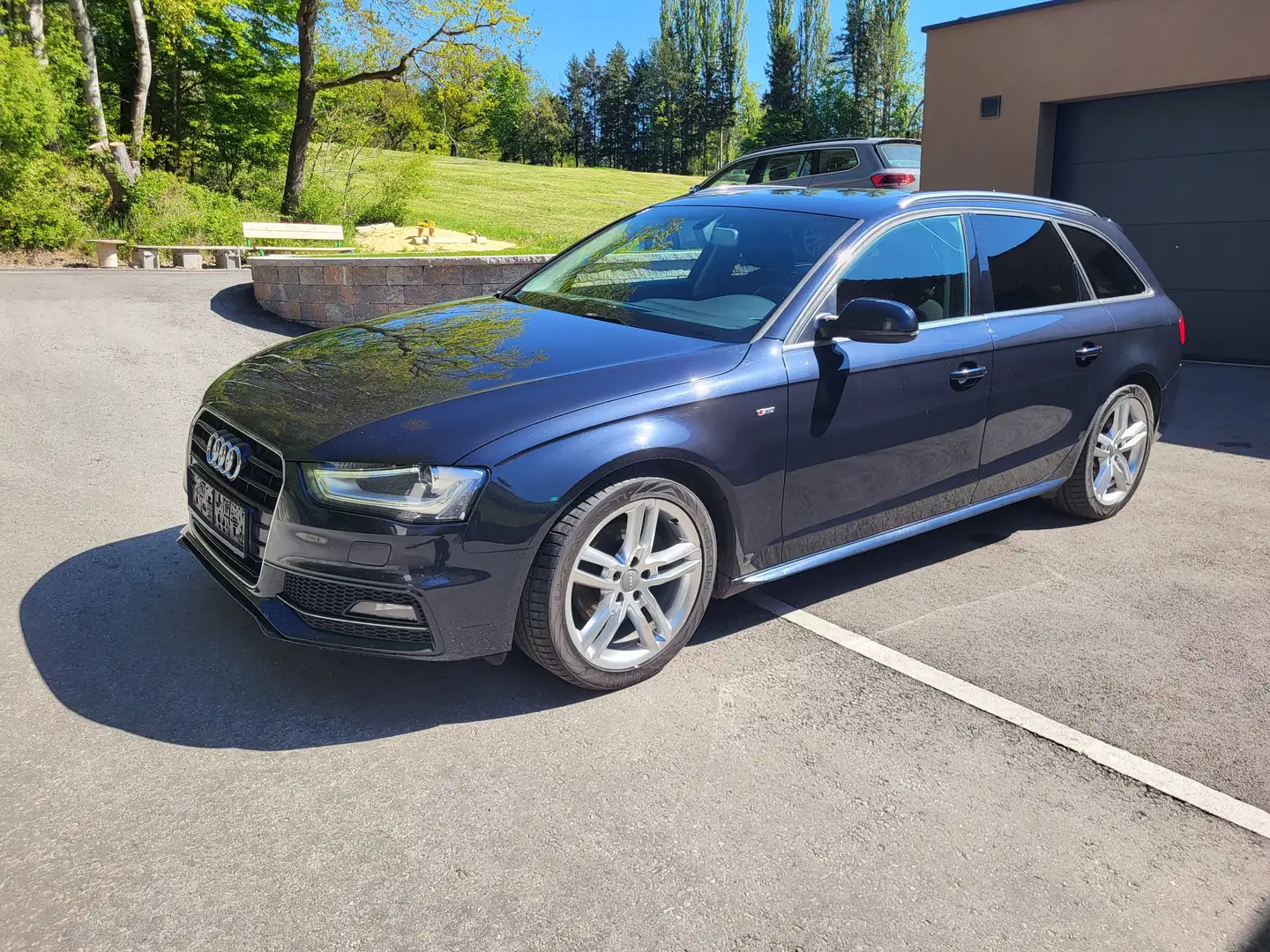 Audi A4 A4 Avant 2,0 TDI DPF Blau - 1