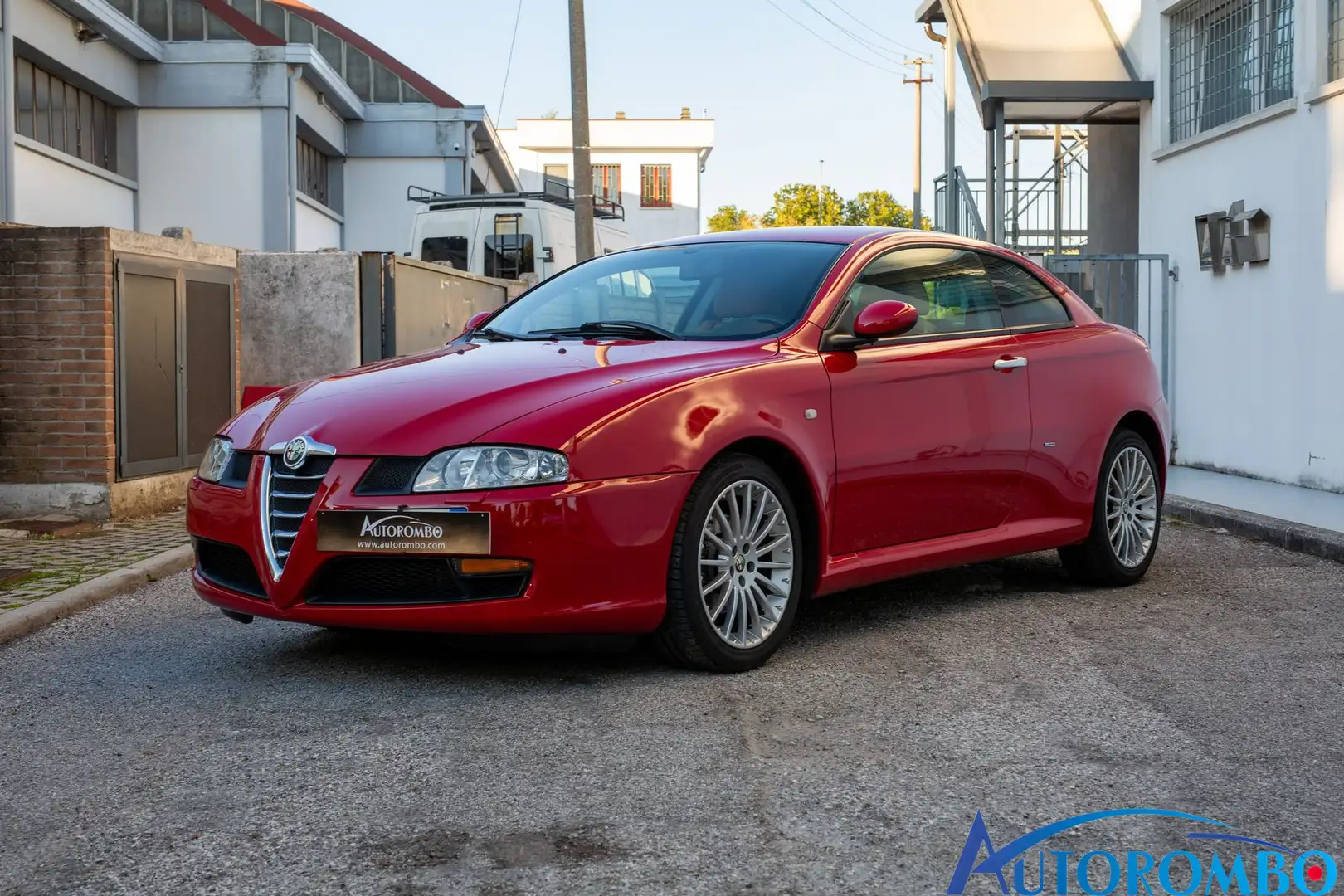 Alfa Romeo GT 1.9 MJT 16V Distinctive - 1