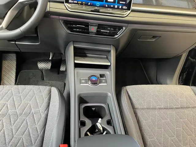 Volkswagen Tayron view 9